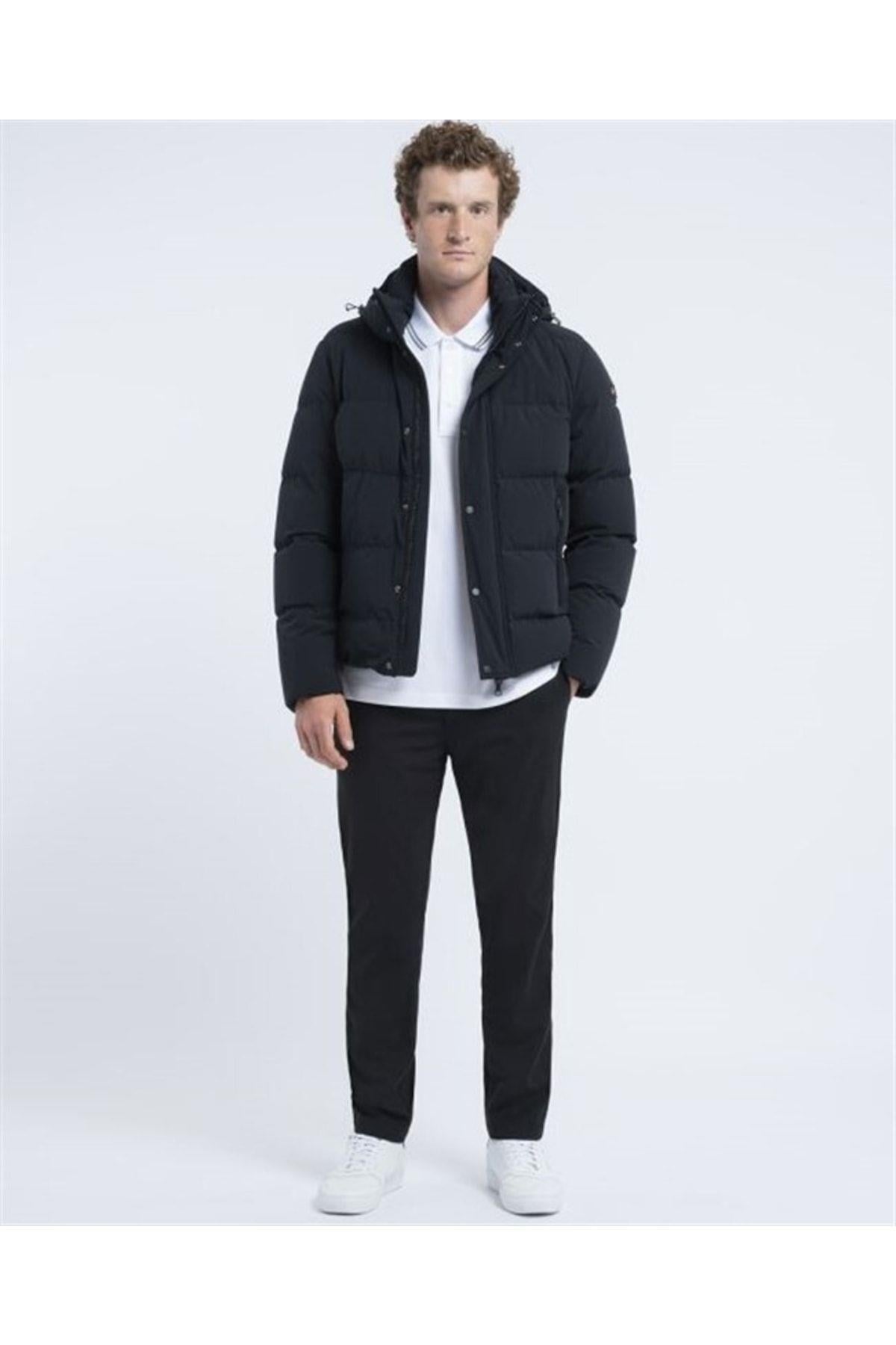 mens-woven-jacket-f7b66a.jpg