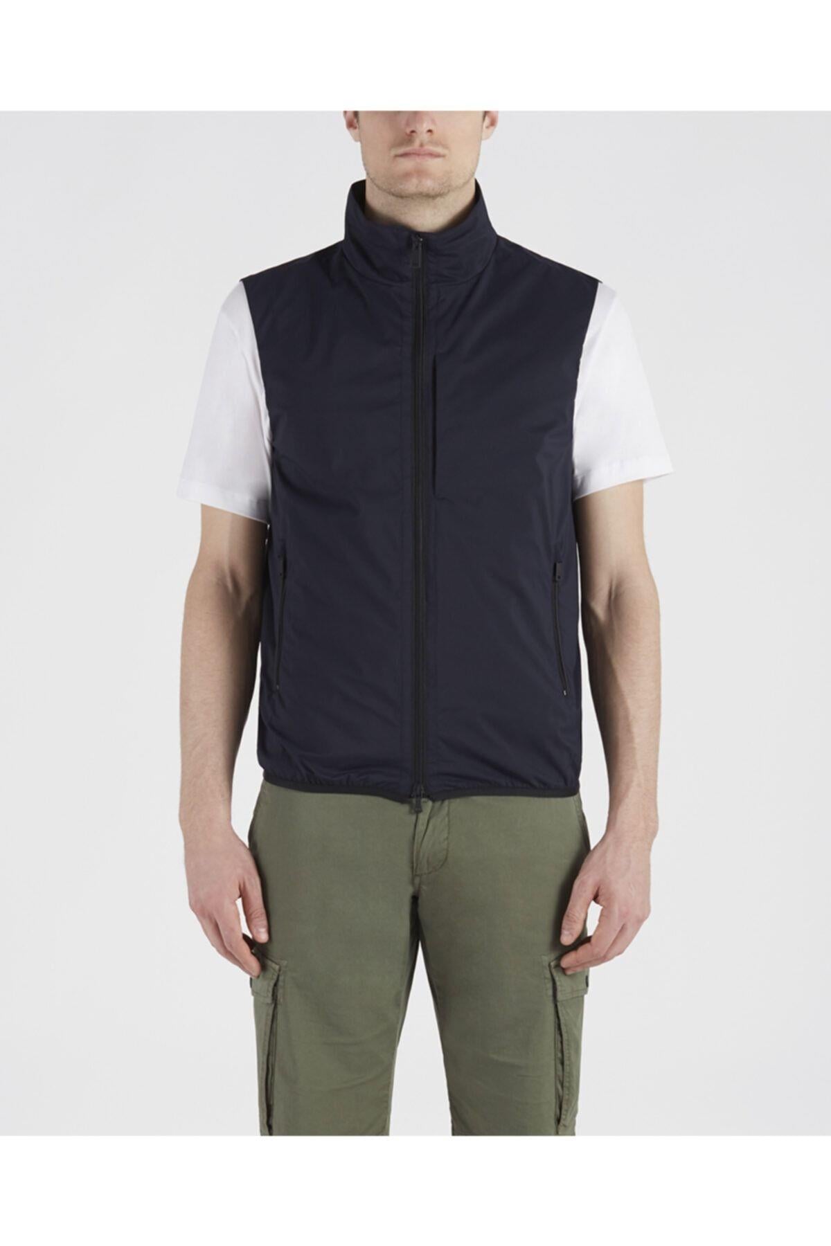 mens-woven-vest-c.w-a6c0-a.jpg