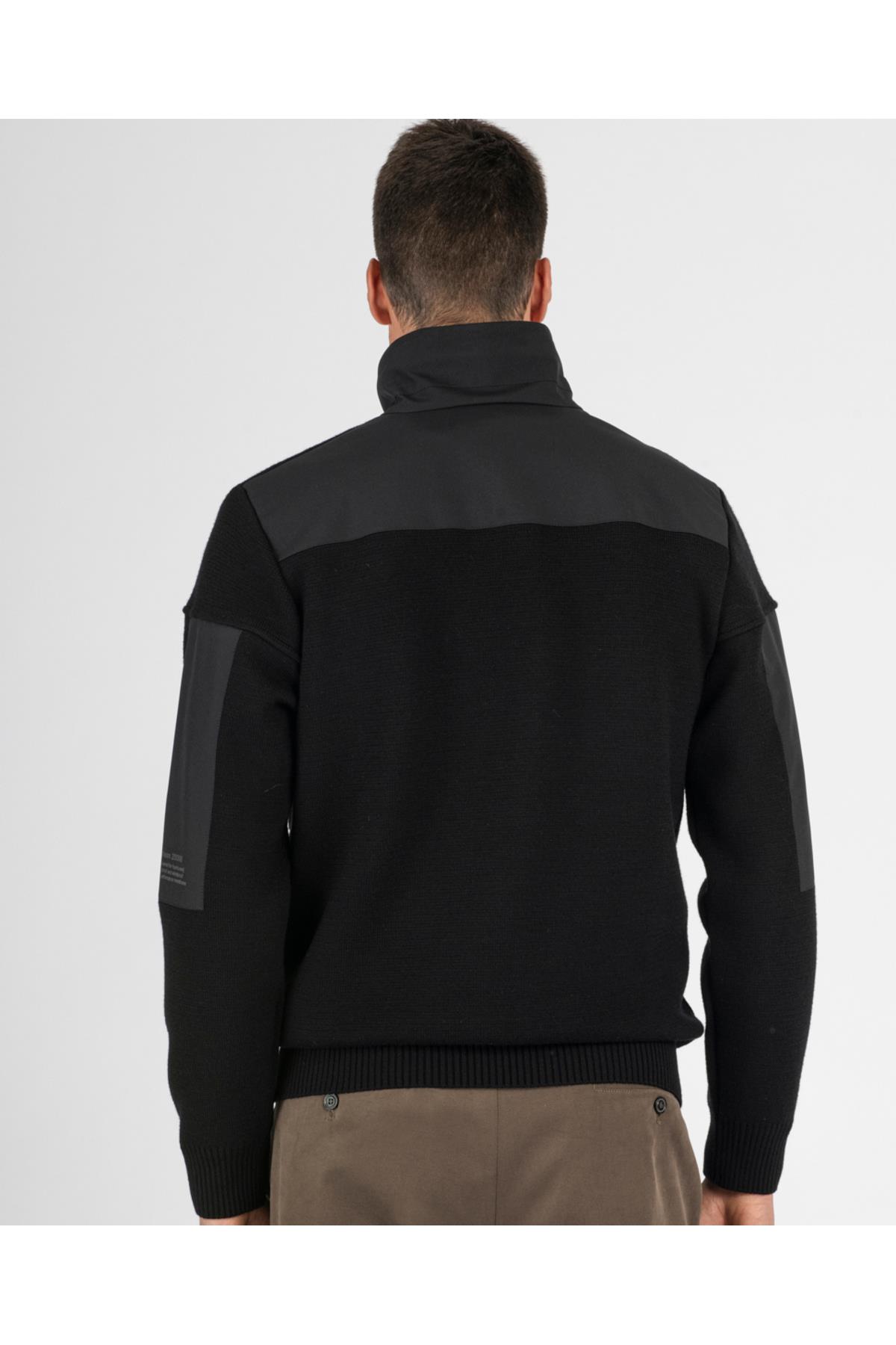 mens-zipped-pullover-c.w-a4-d4c.jpg