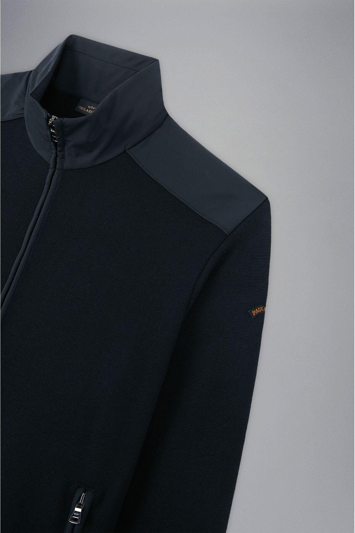 mens-zipped-pullover-c.w-d7-d66.jpg