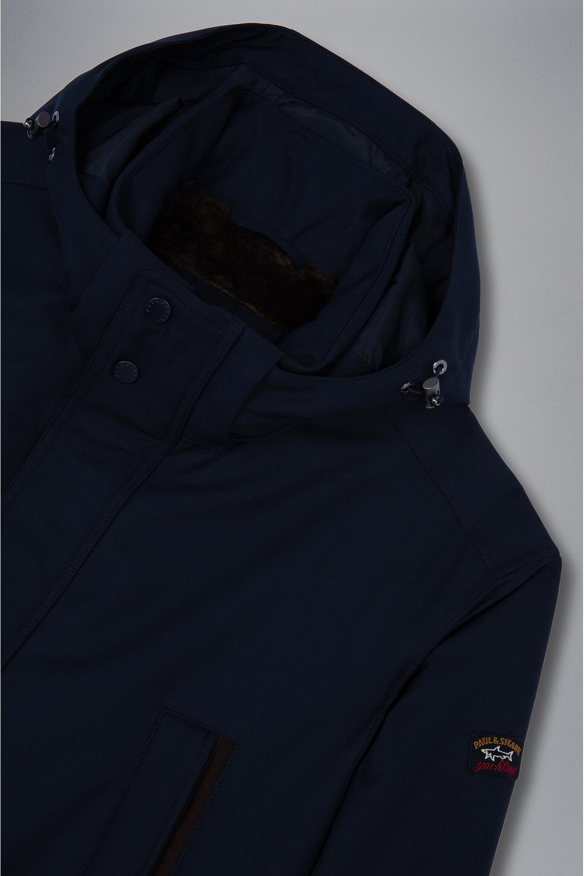 parka-typhoondis-giyimpaulshark-0df4c7.jpg
