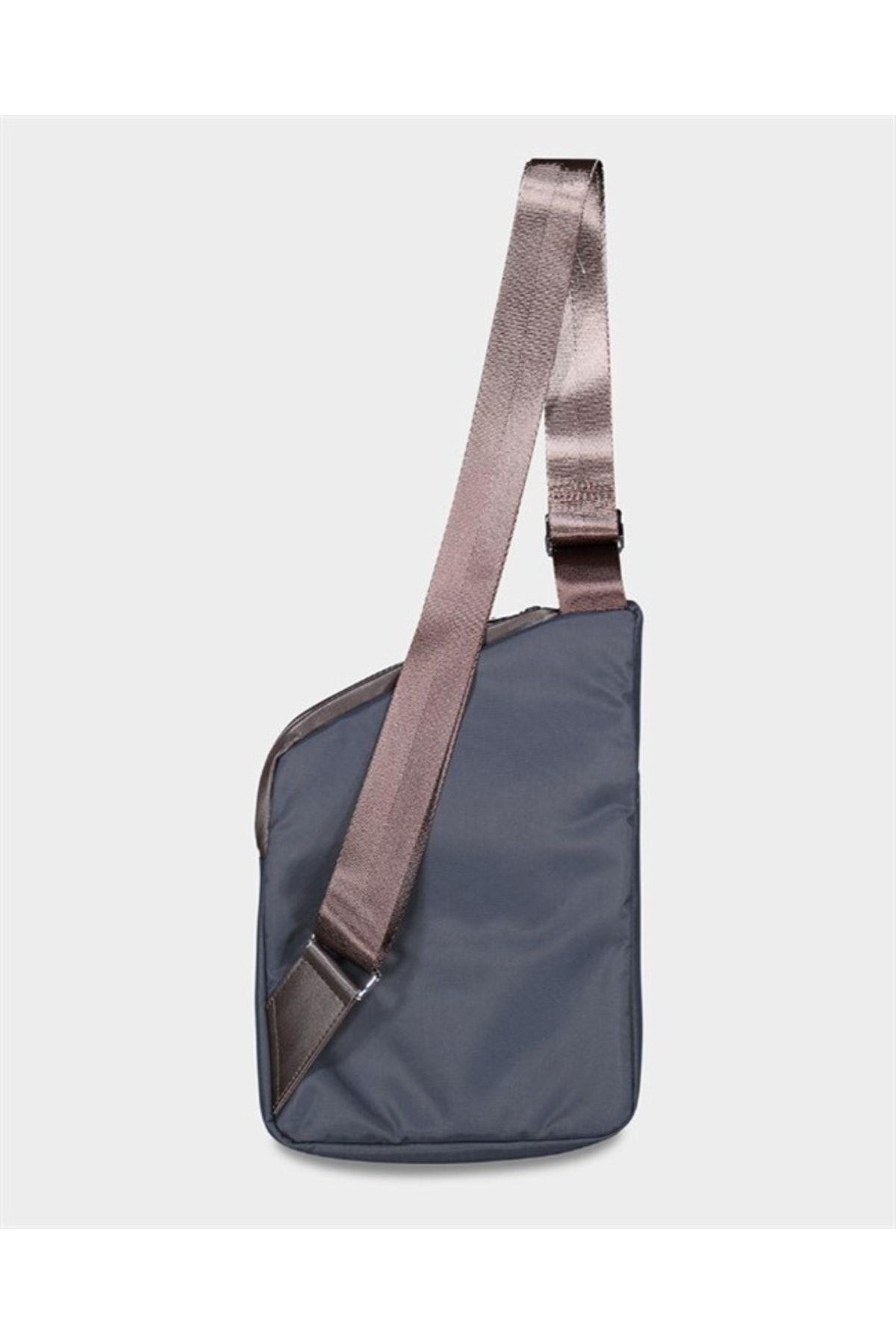 purse-ae6-c32140.jpg