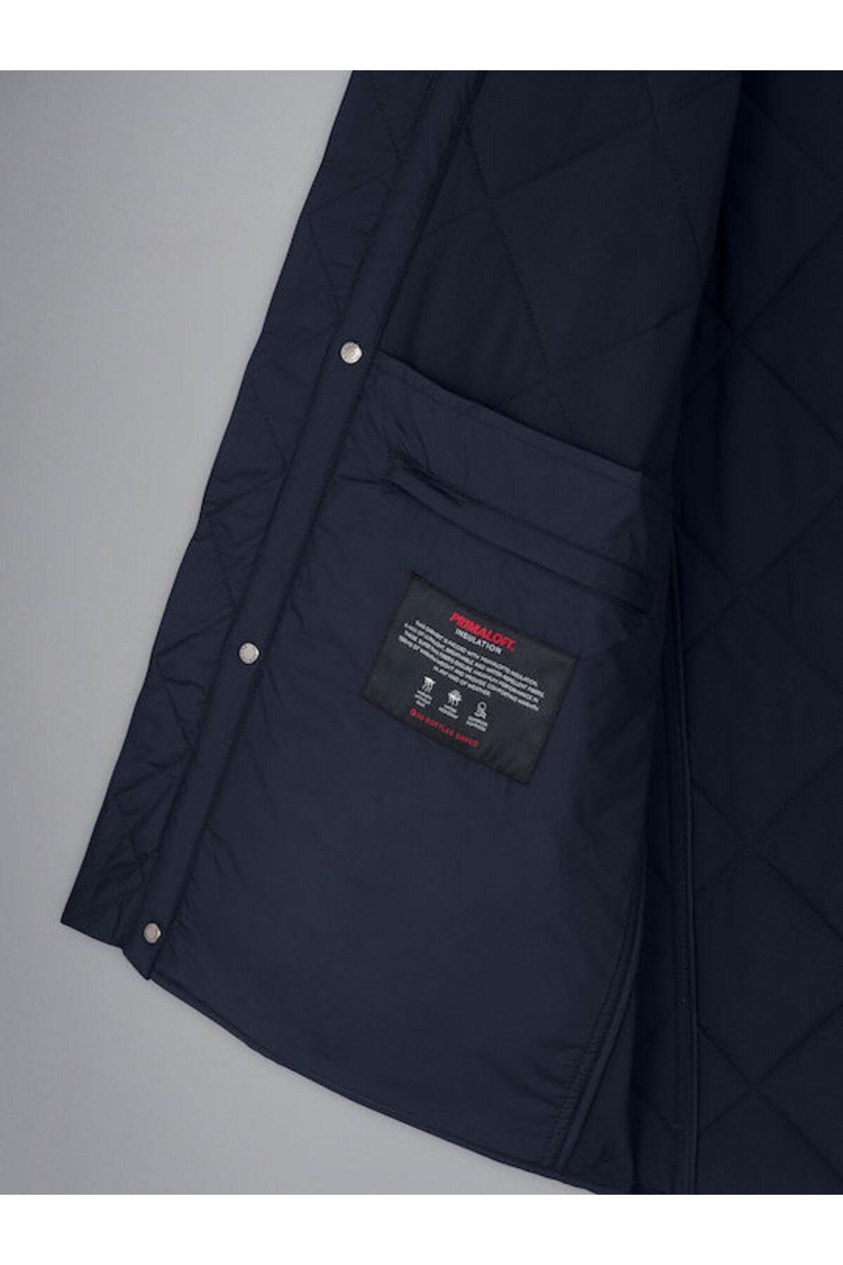 quilted-jacketdis-giyimpaulshark-6903b4.jpg