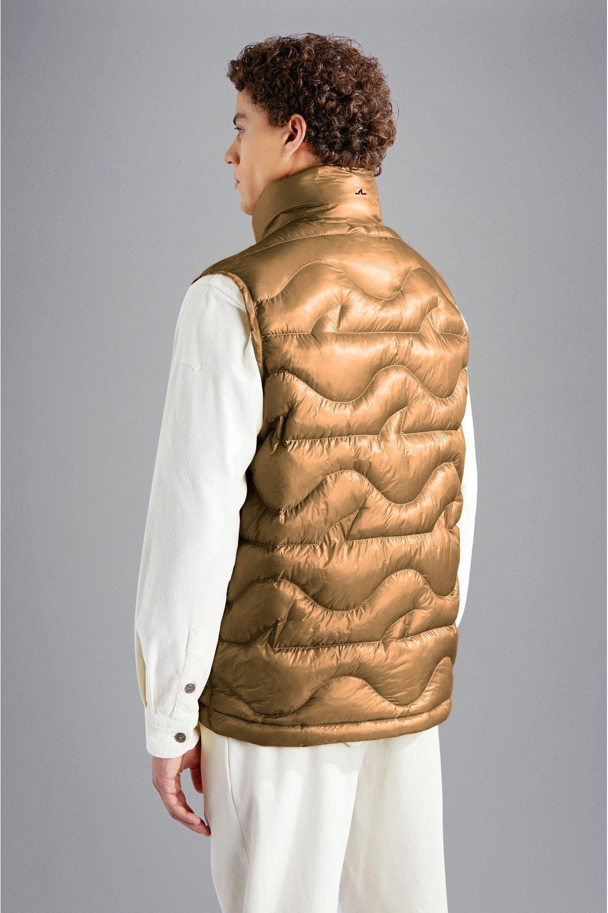 quilted-waistcoatdis-giyimpaulshark-e2a-90.jpg
