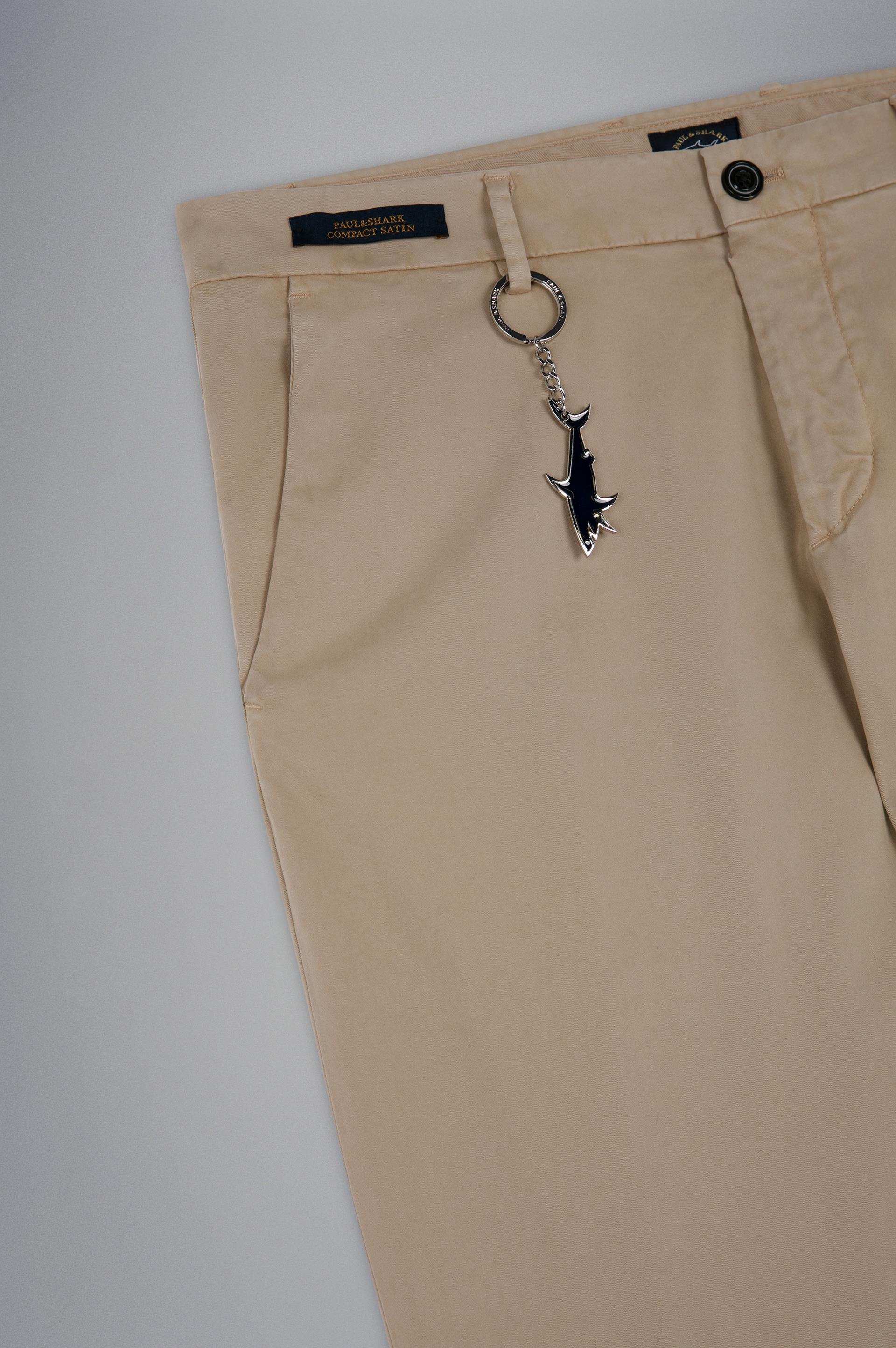 regular-chino-trousers-0531e5.jpg