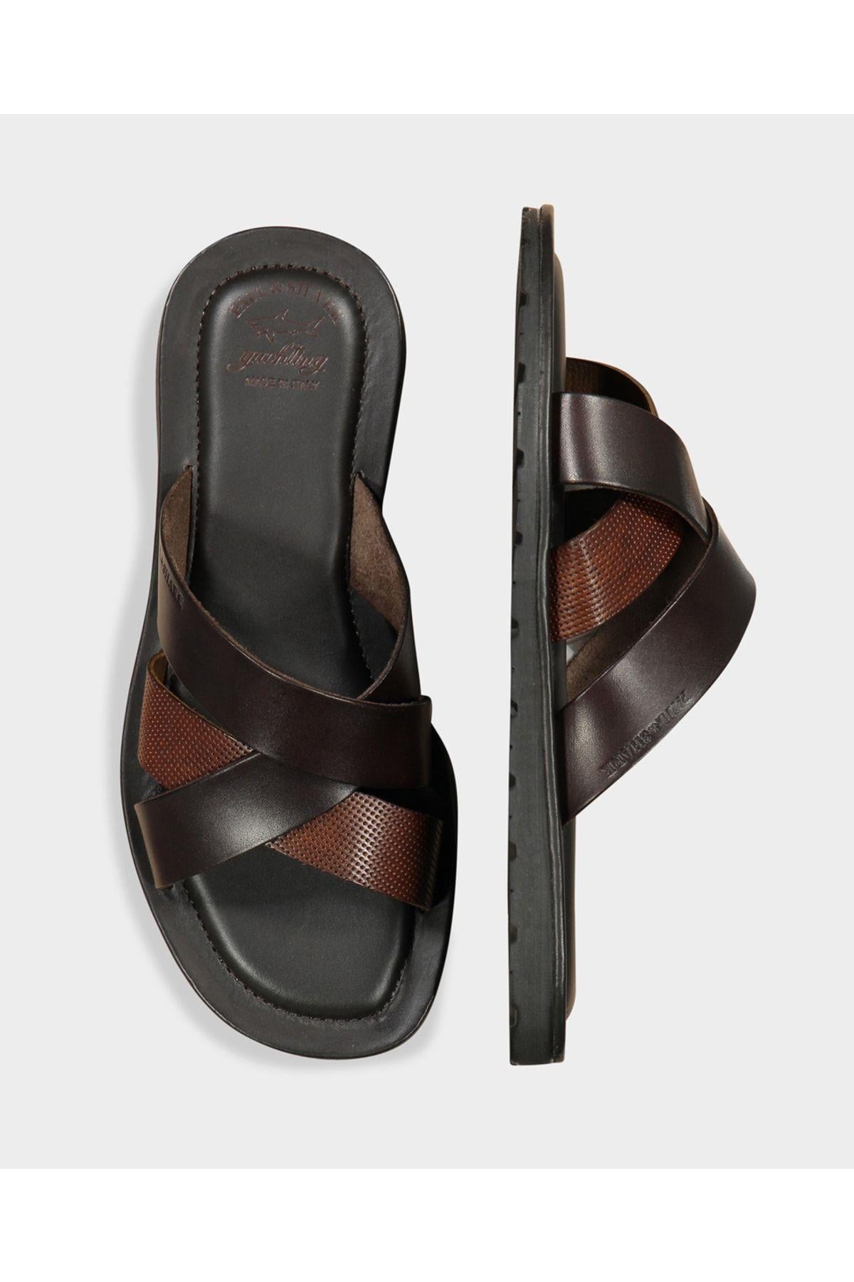 slippers-46da50.jpg