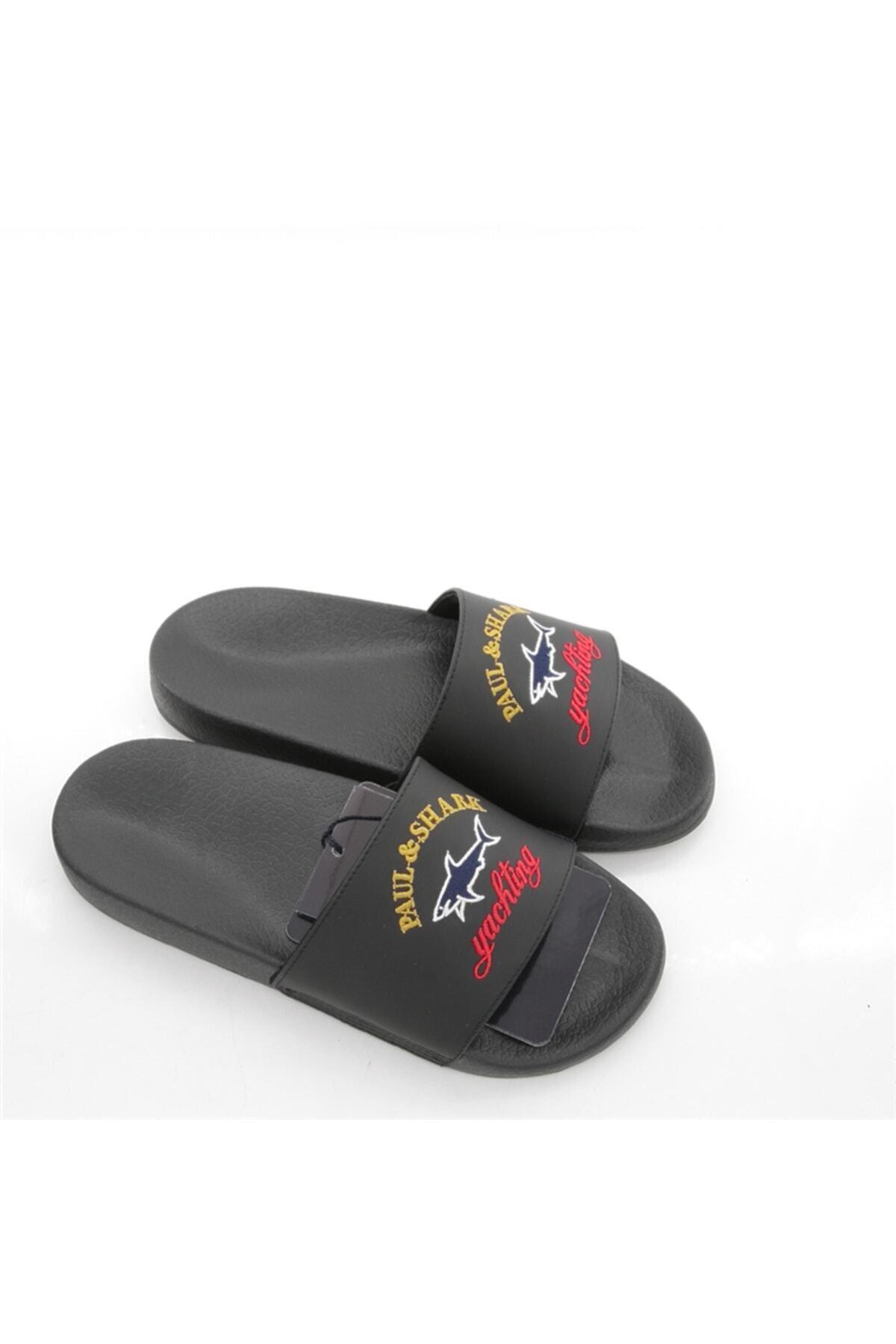 slippers-7223e2.jpg