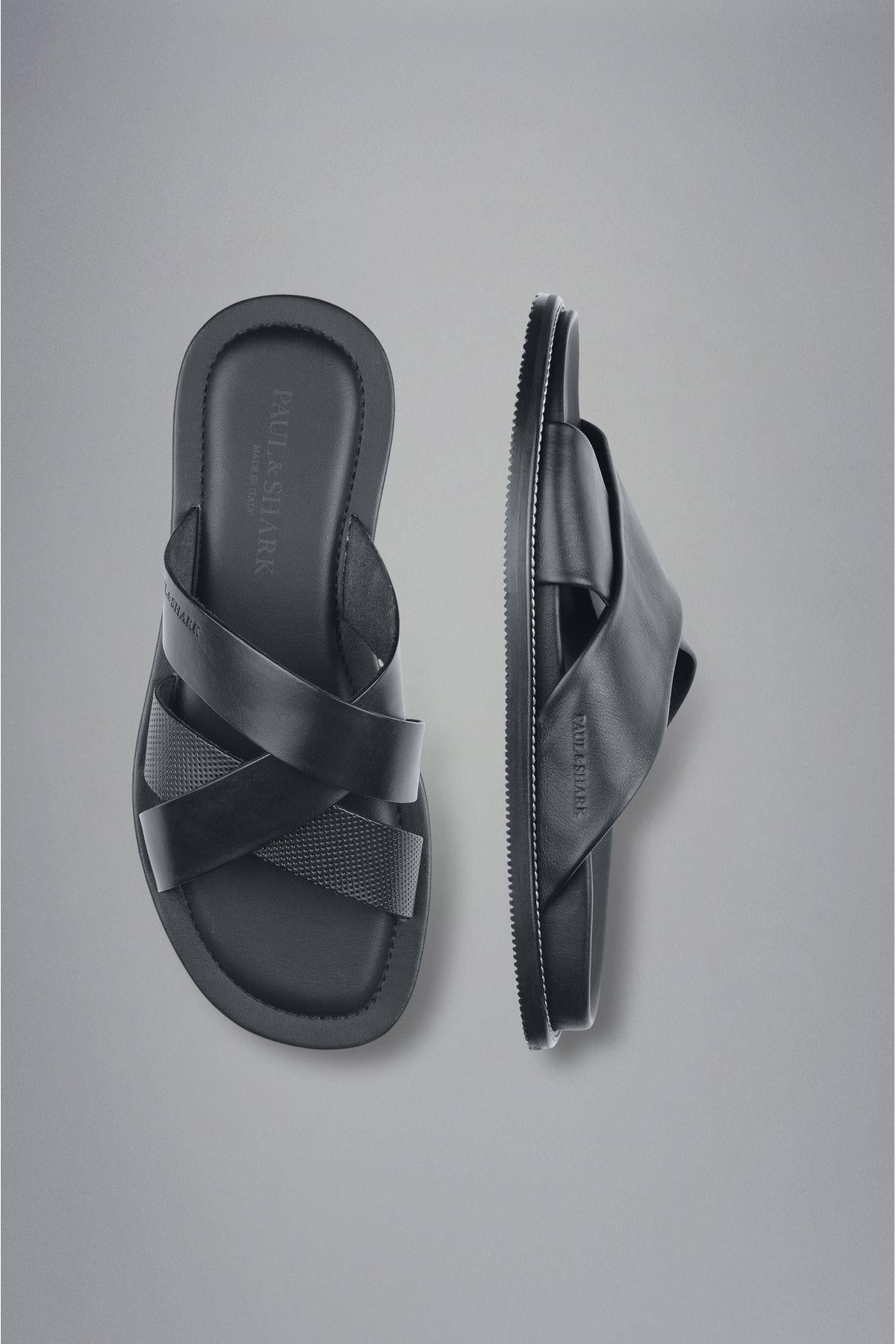 slippers-7b3ce2.jpg