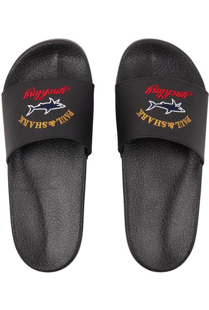 slippers-96a367.jpg