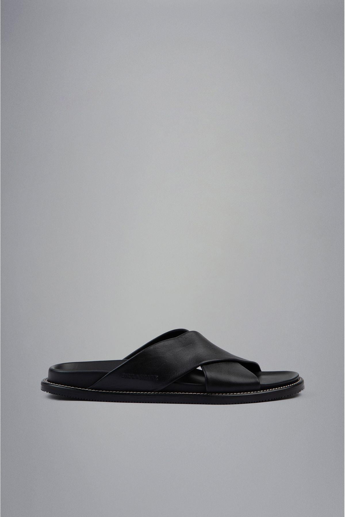 slippers-e1e01b.jpg