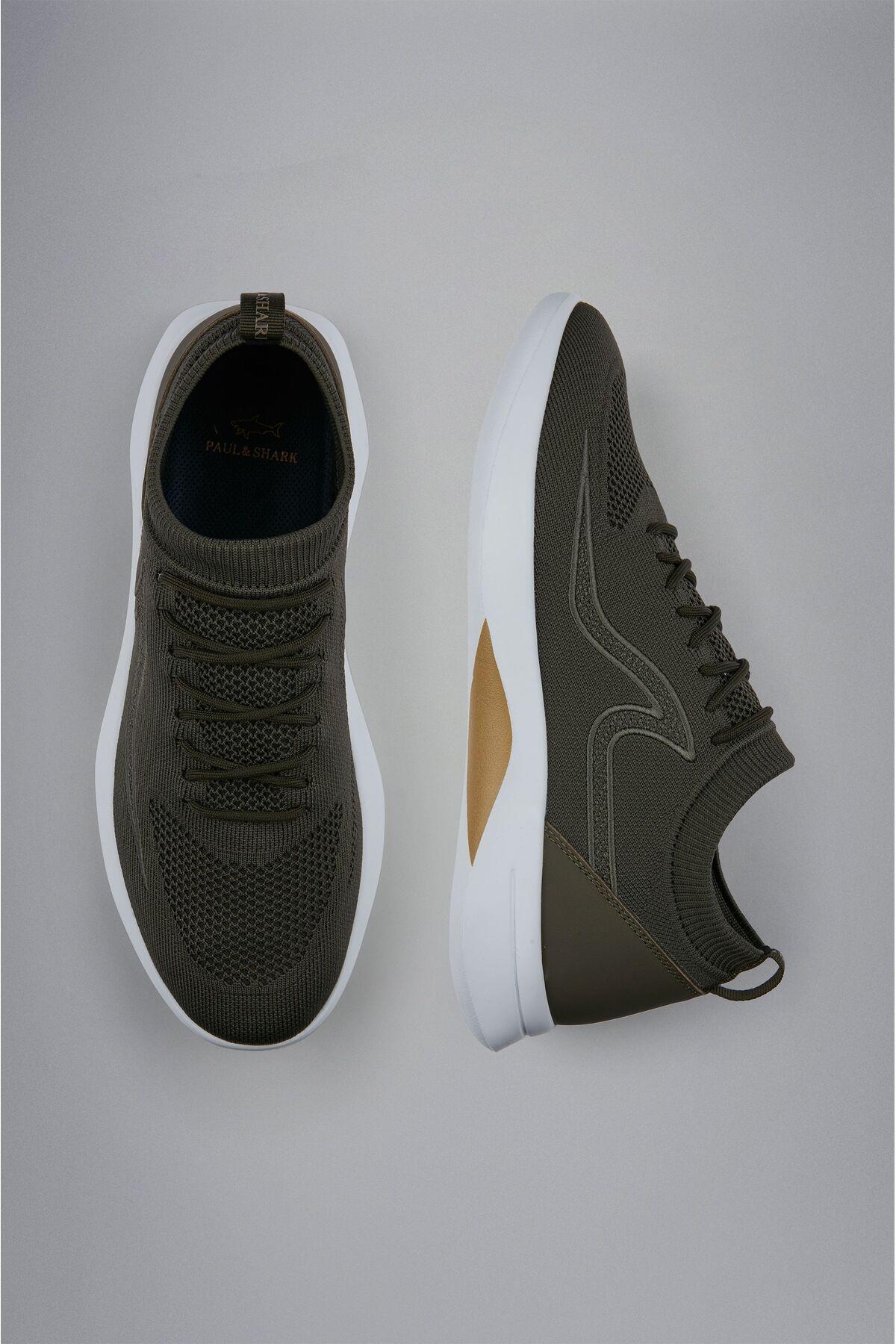 sneakers-0d9-ac.jpg