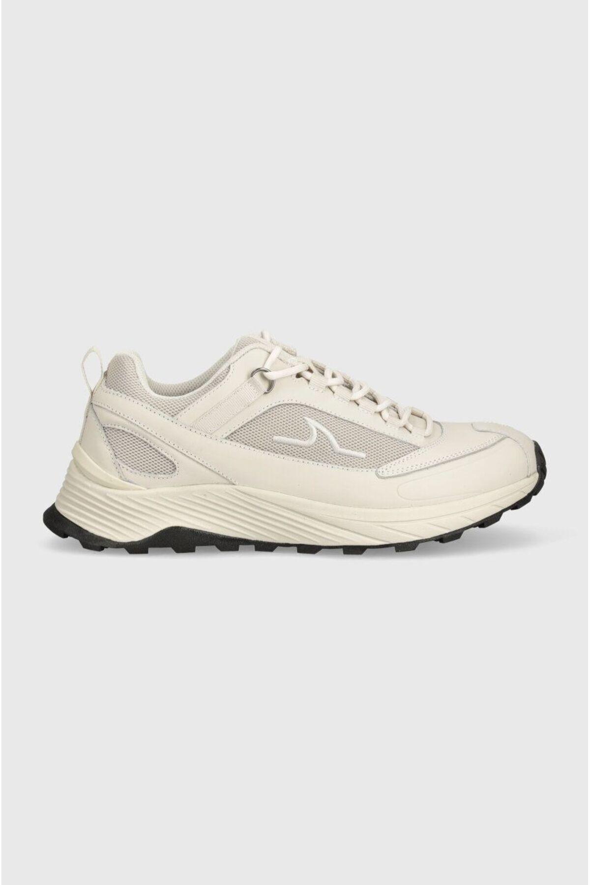 sneakers-5b-bea.jpg