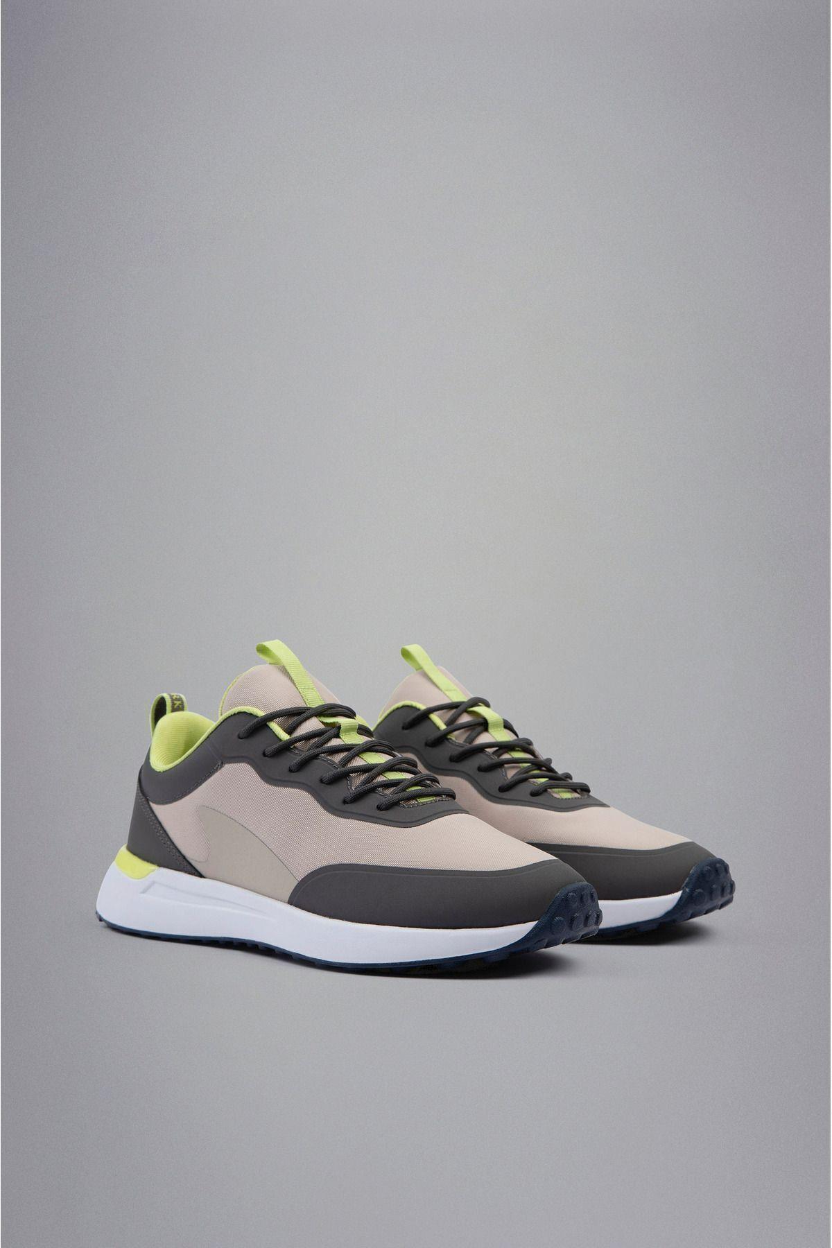 sneakers-5c-4e9.jpg