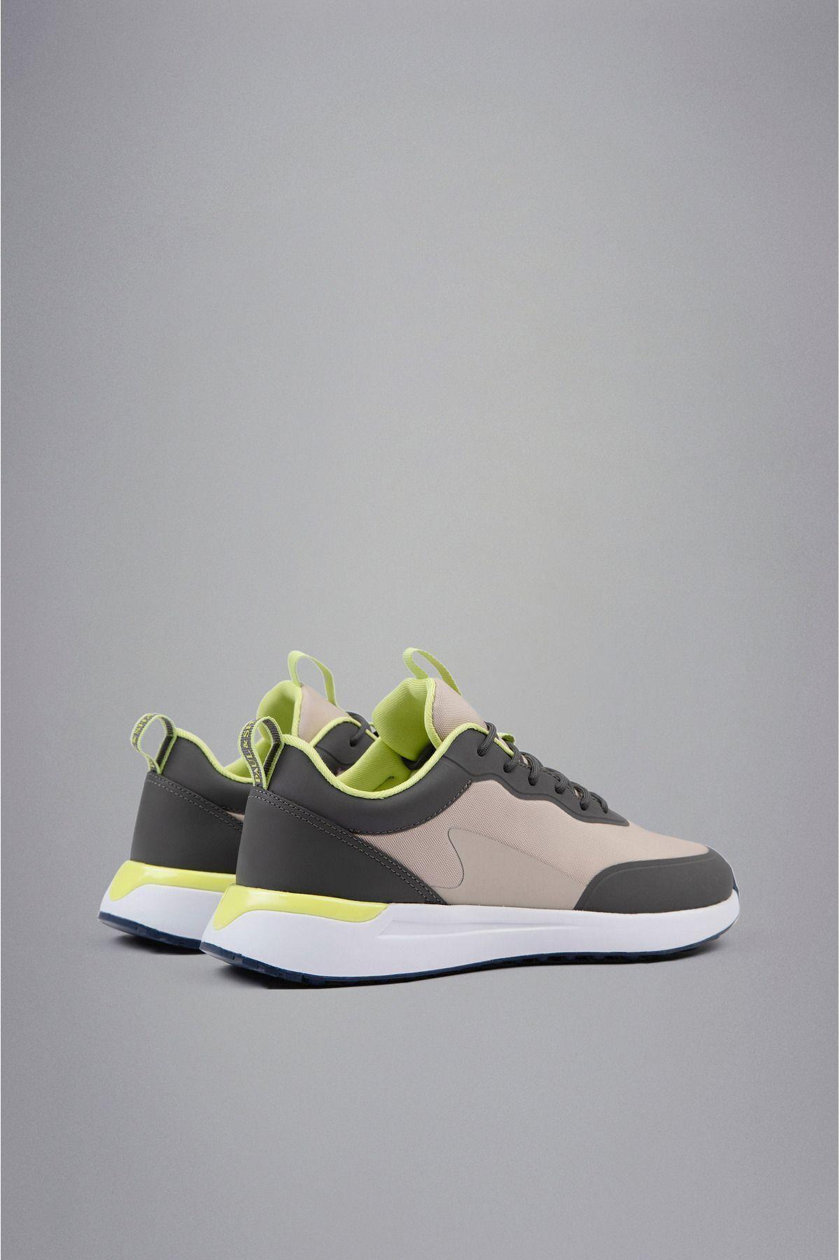 sneakers-63ab6f.jpg