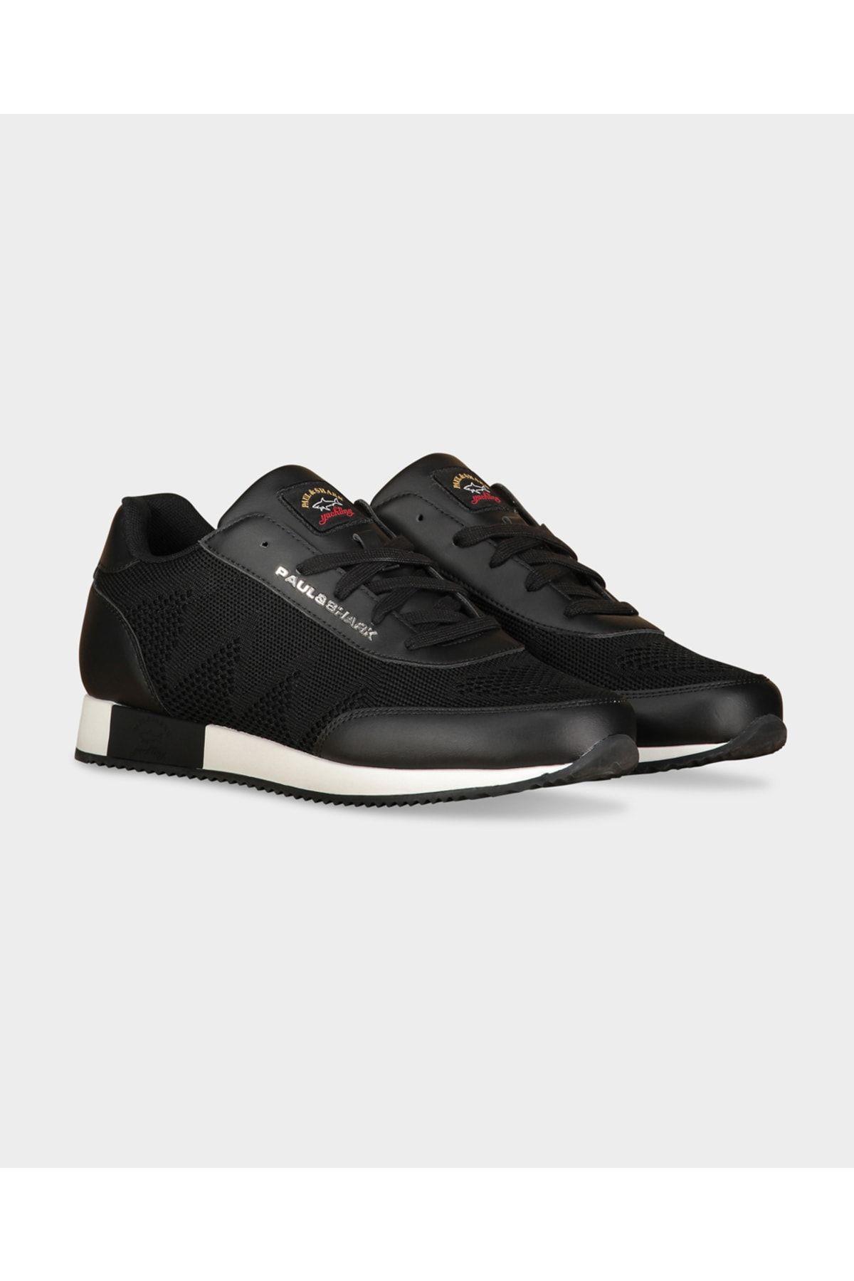 sneakers-8e-8fa.jpg