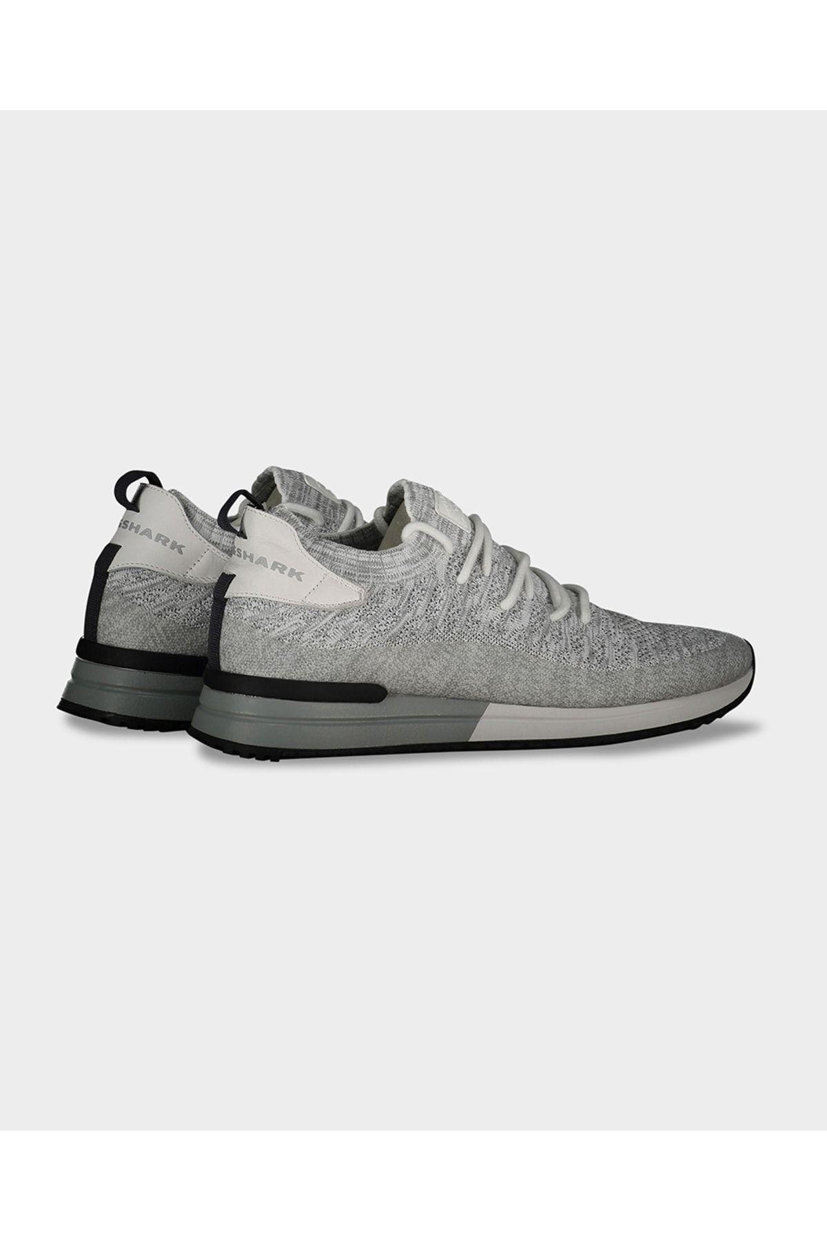 sneakers-a37-ae.jpg