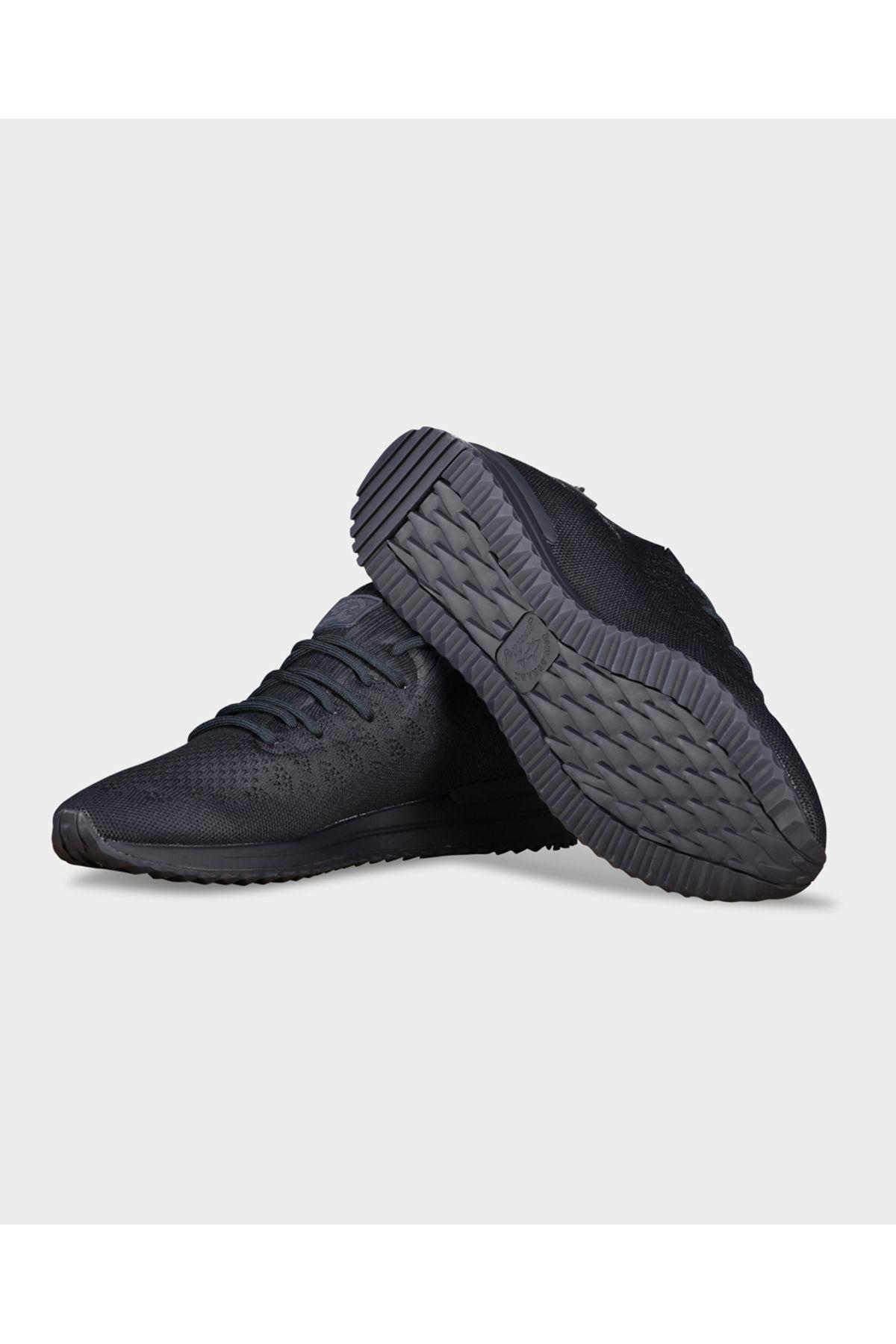sneakers-c48-67.jpg