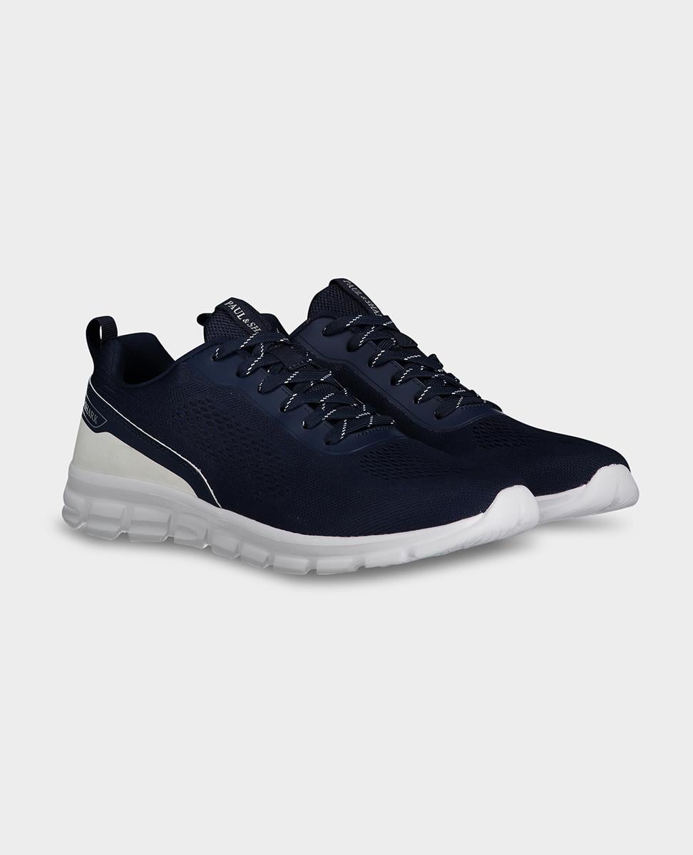 sneakers-f01fde.jpg
