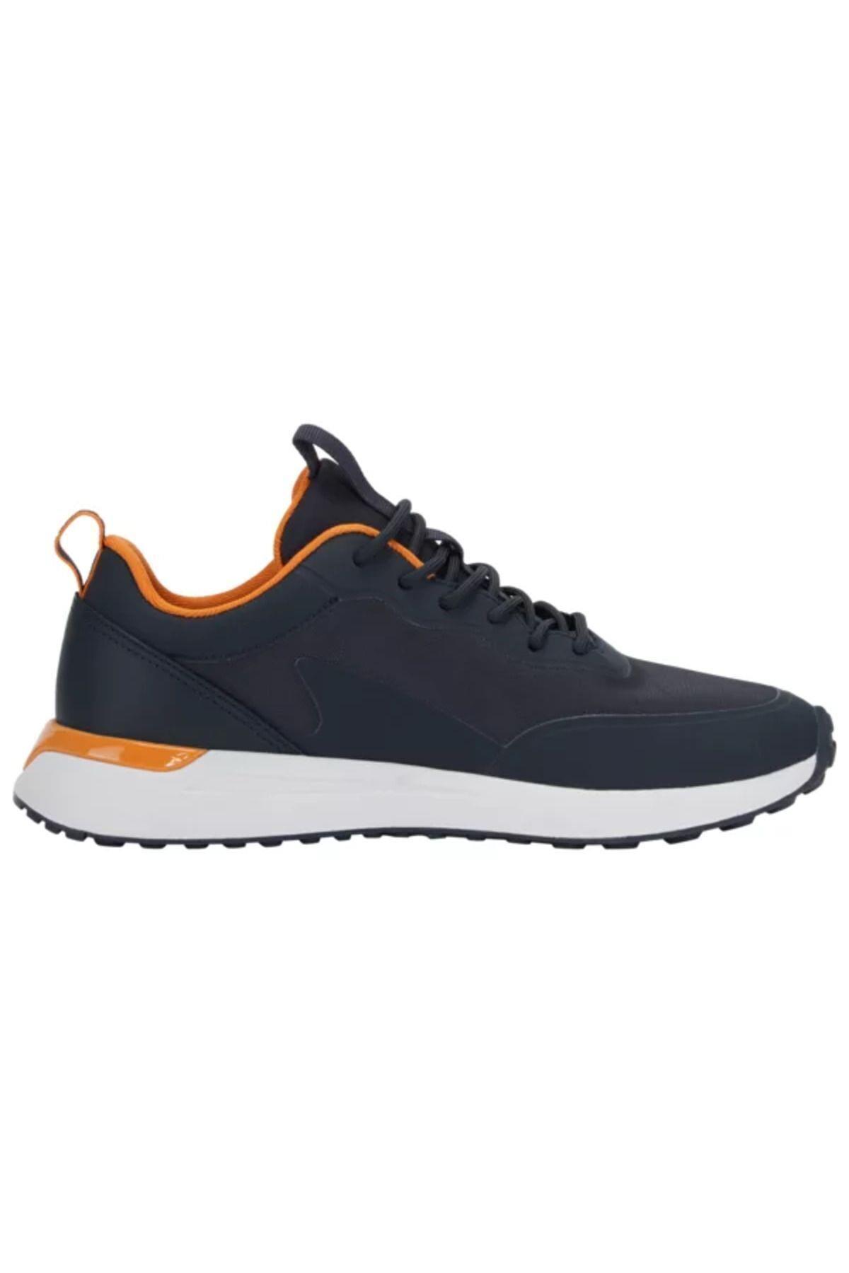 sneakers-f1-8b4.jpg