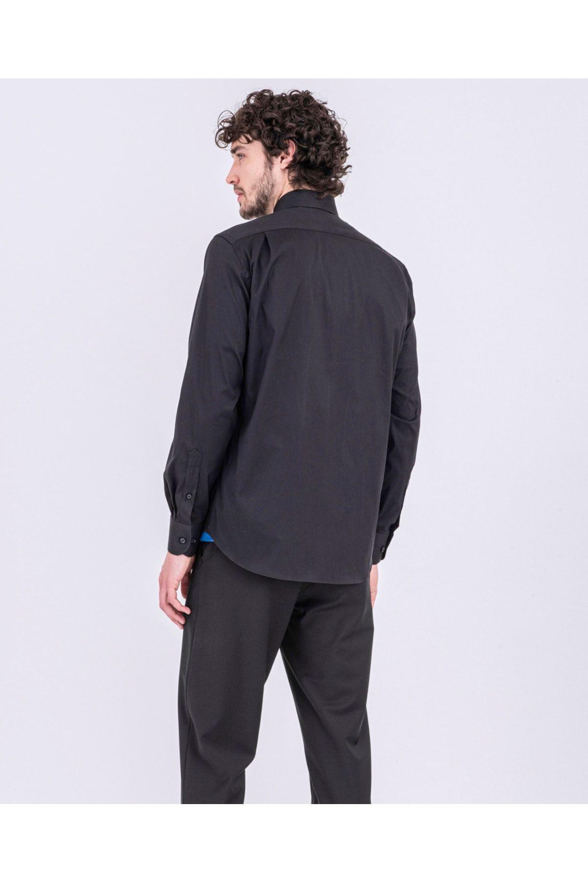 stretch-shirt-7b3d0d.jpg