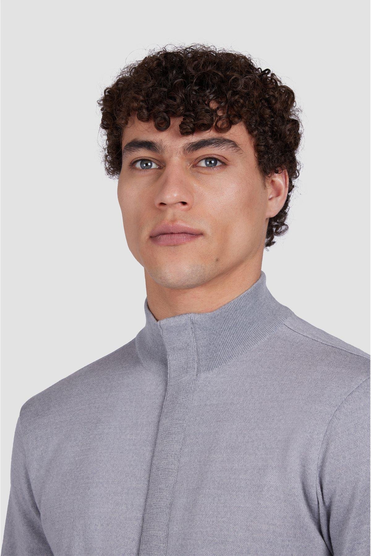 wool-zipped-sweater-23e0d3.jpg