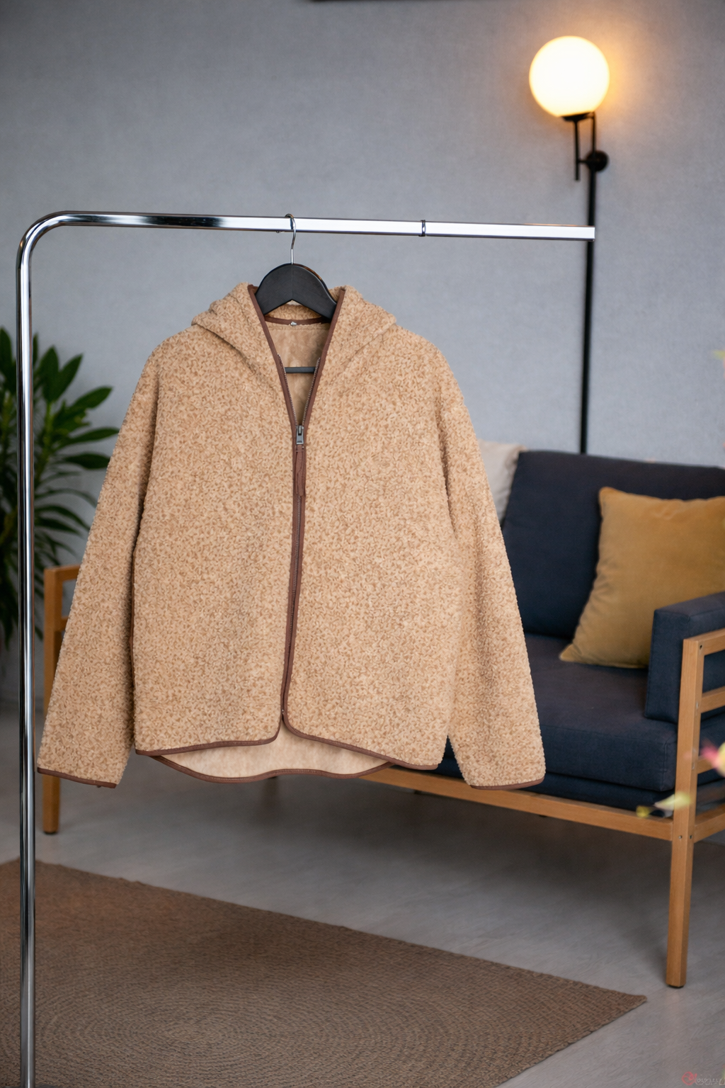 KAPŞONLU PELUŞ SWEATSHIRT