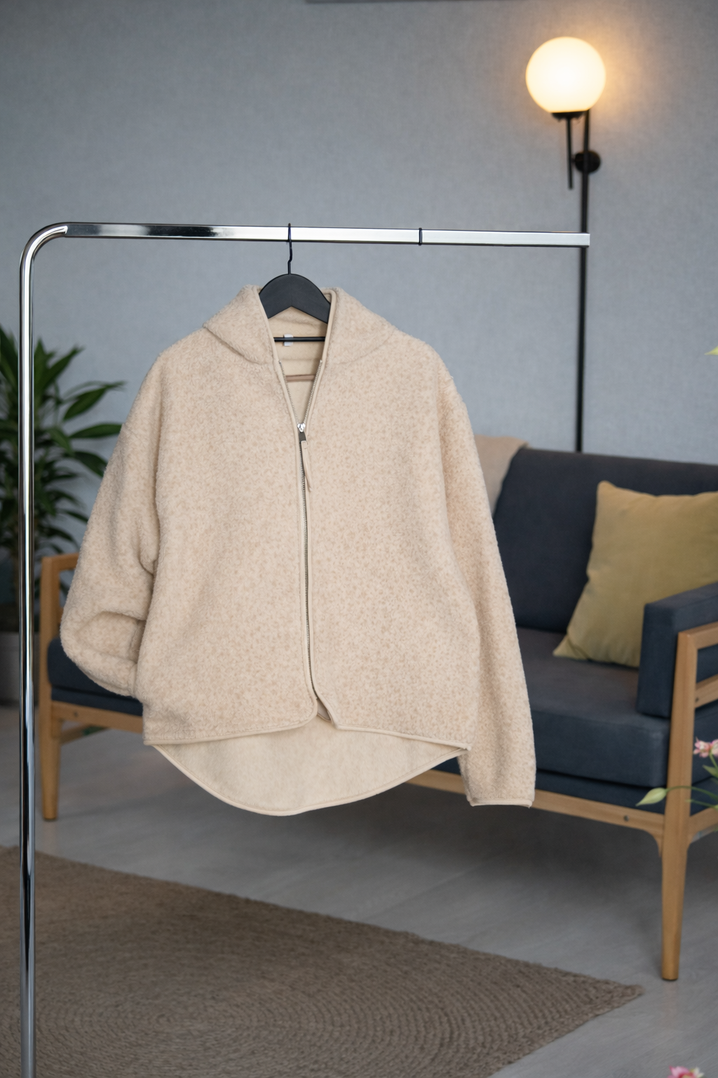 KAPŞONLU PELUŞ SWEATSHIRT