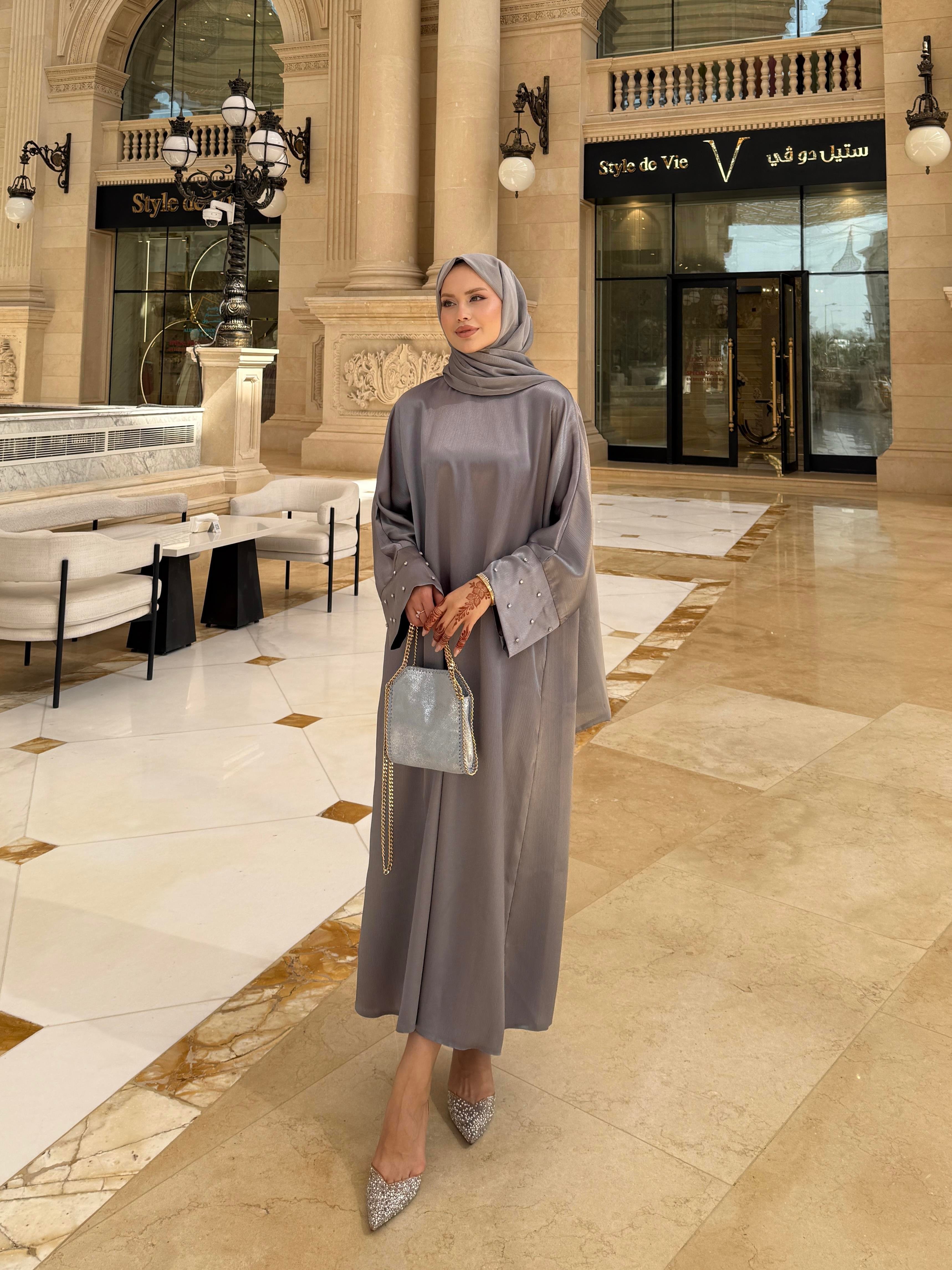 Doha Elbise Gri