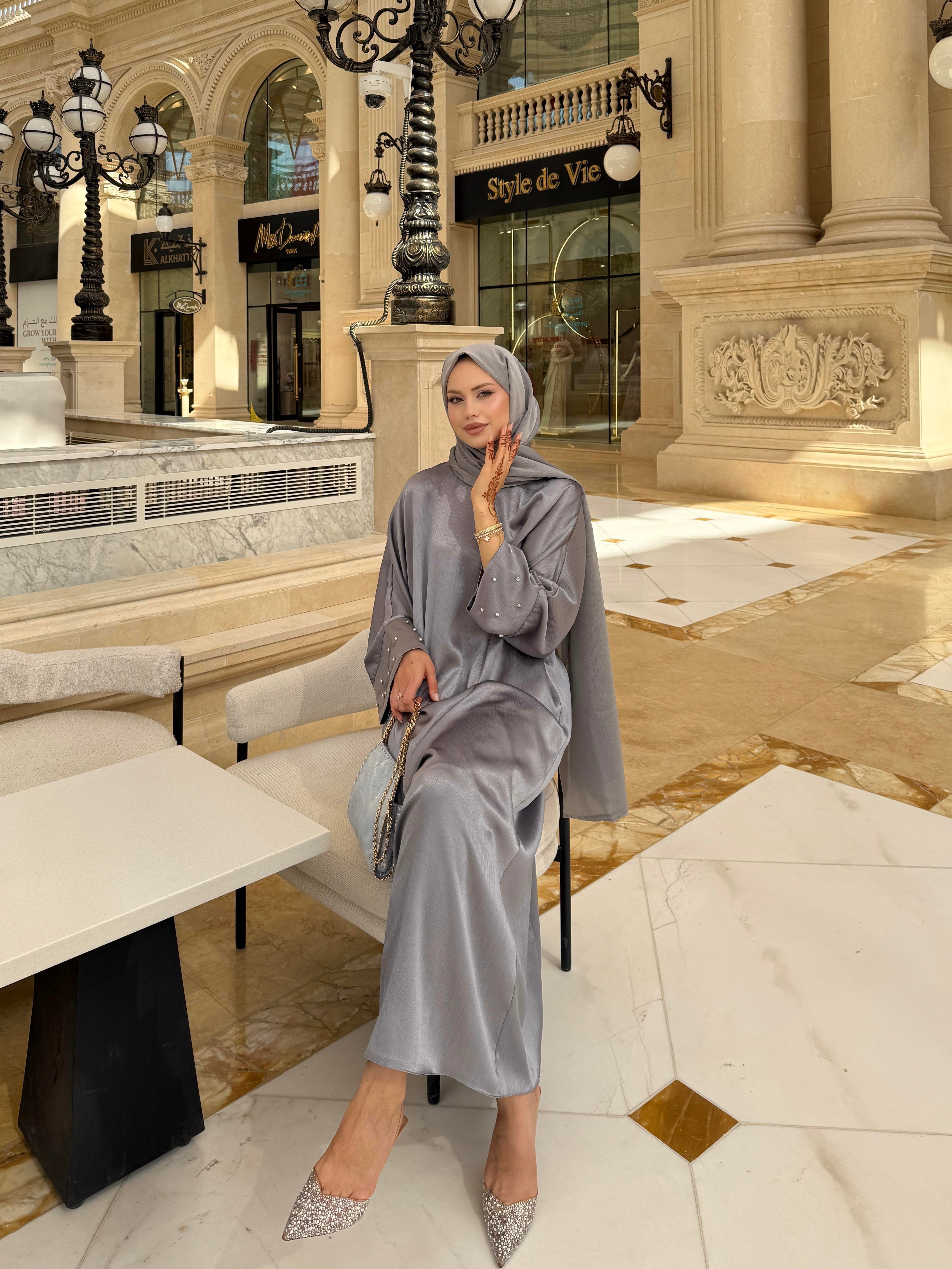 Doha Elbise Gri