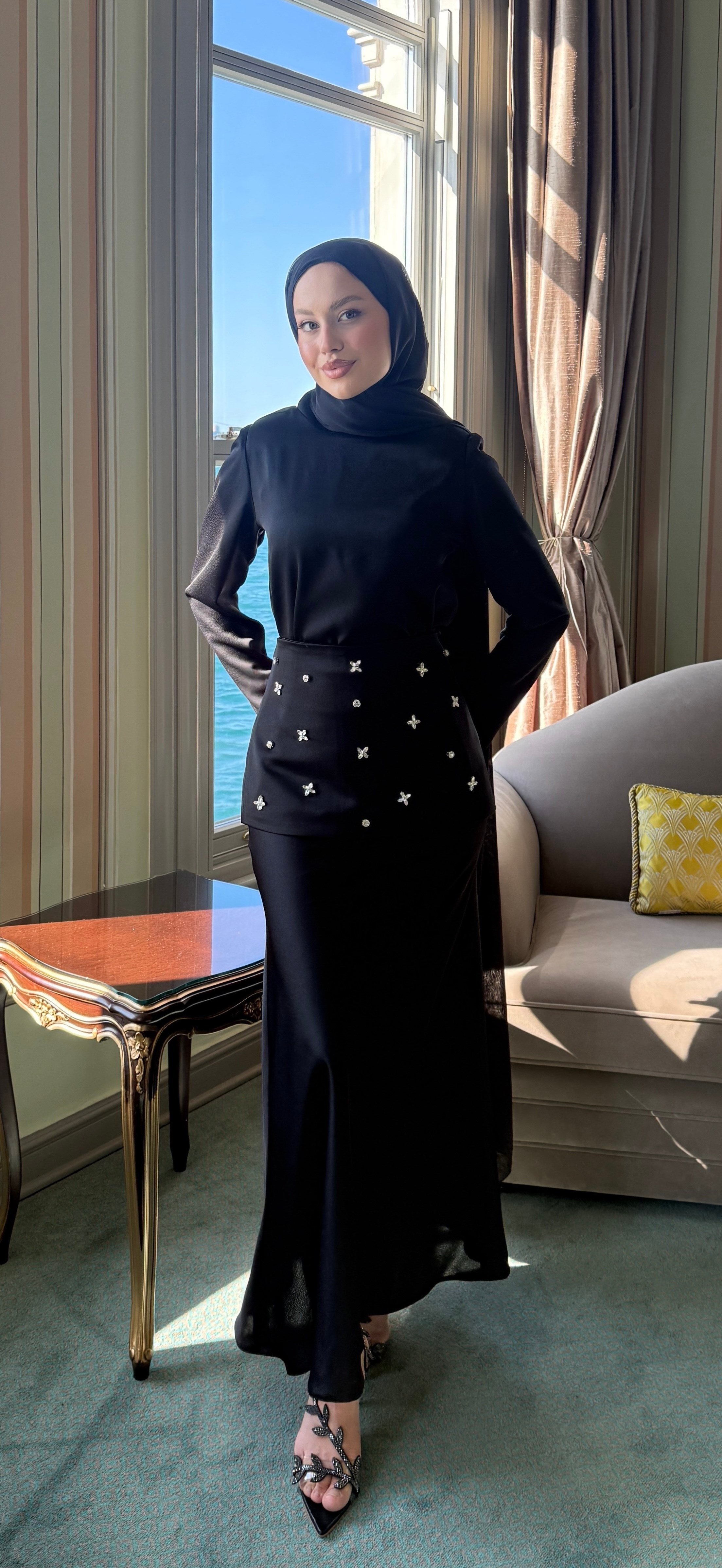 Elara siyah takım 