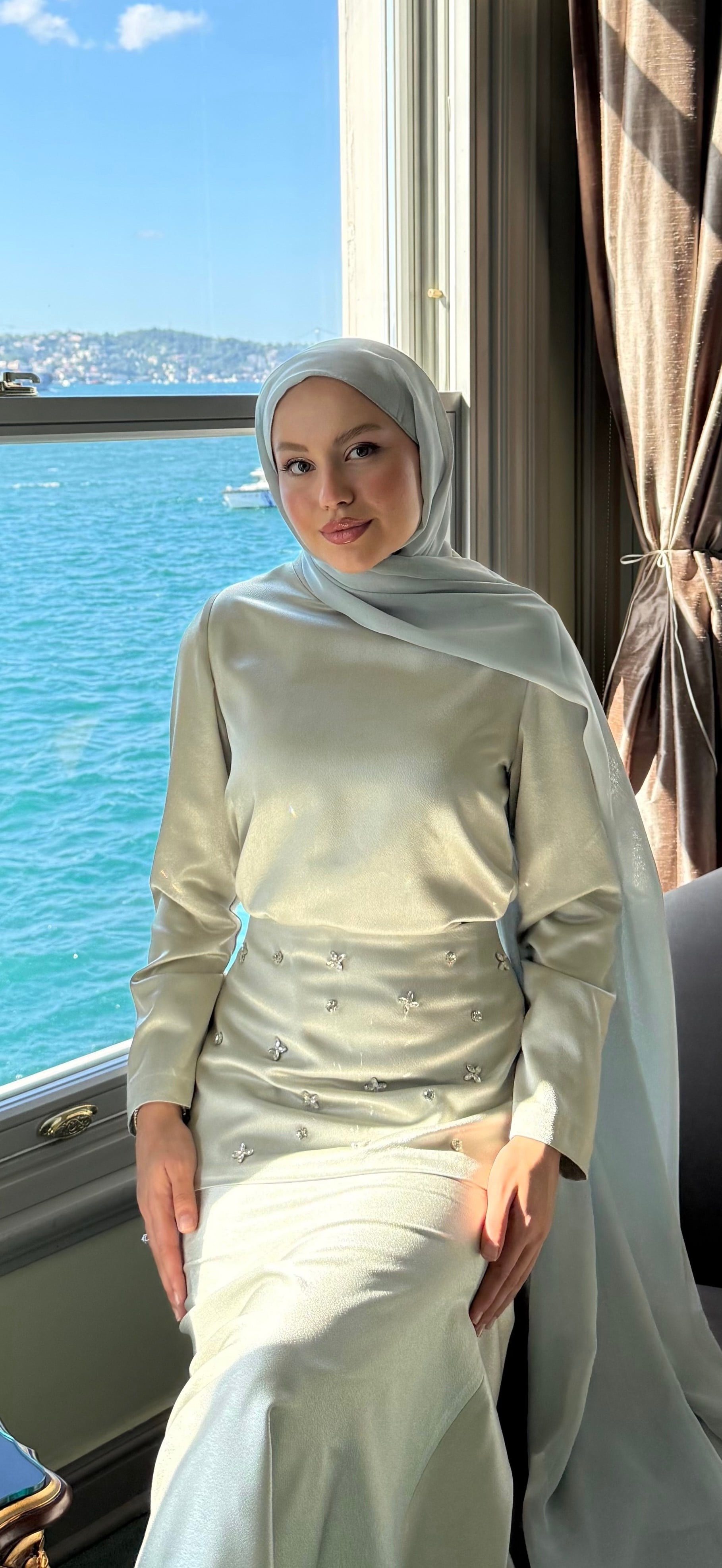 Elara su yeşili takım 