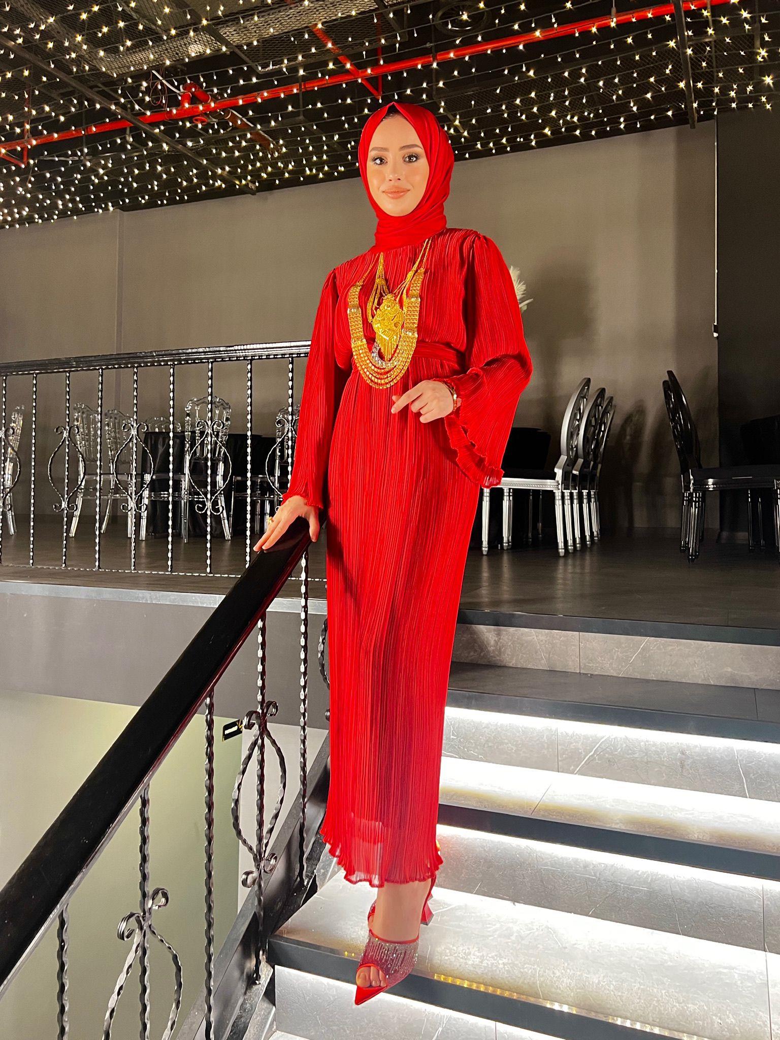 Pliseli Shine Elbise Kırmızı