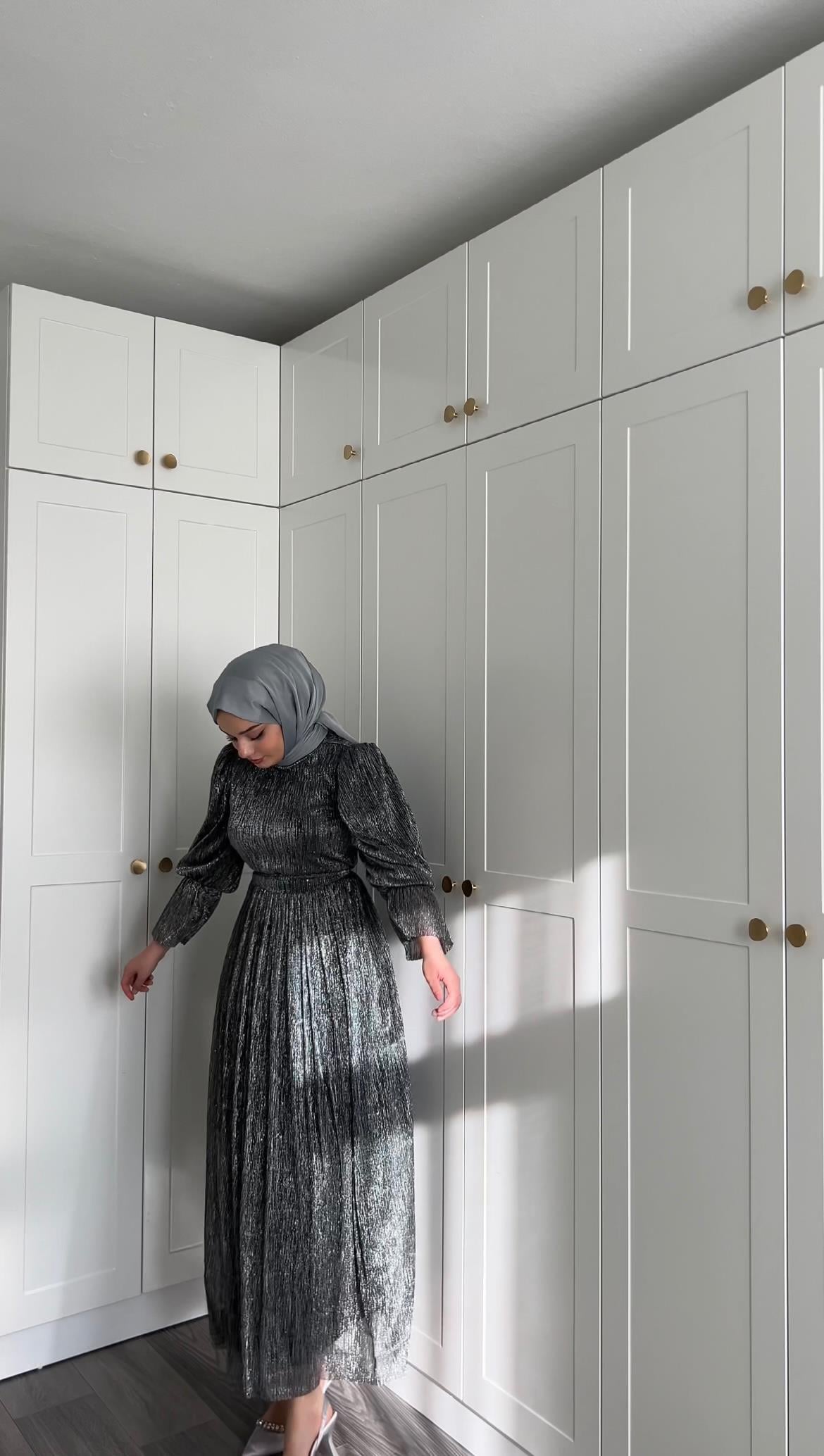 Silver Elbise Gri