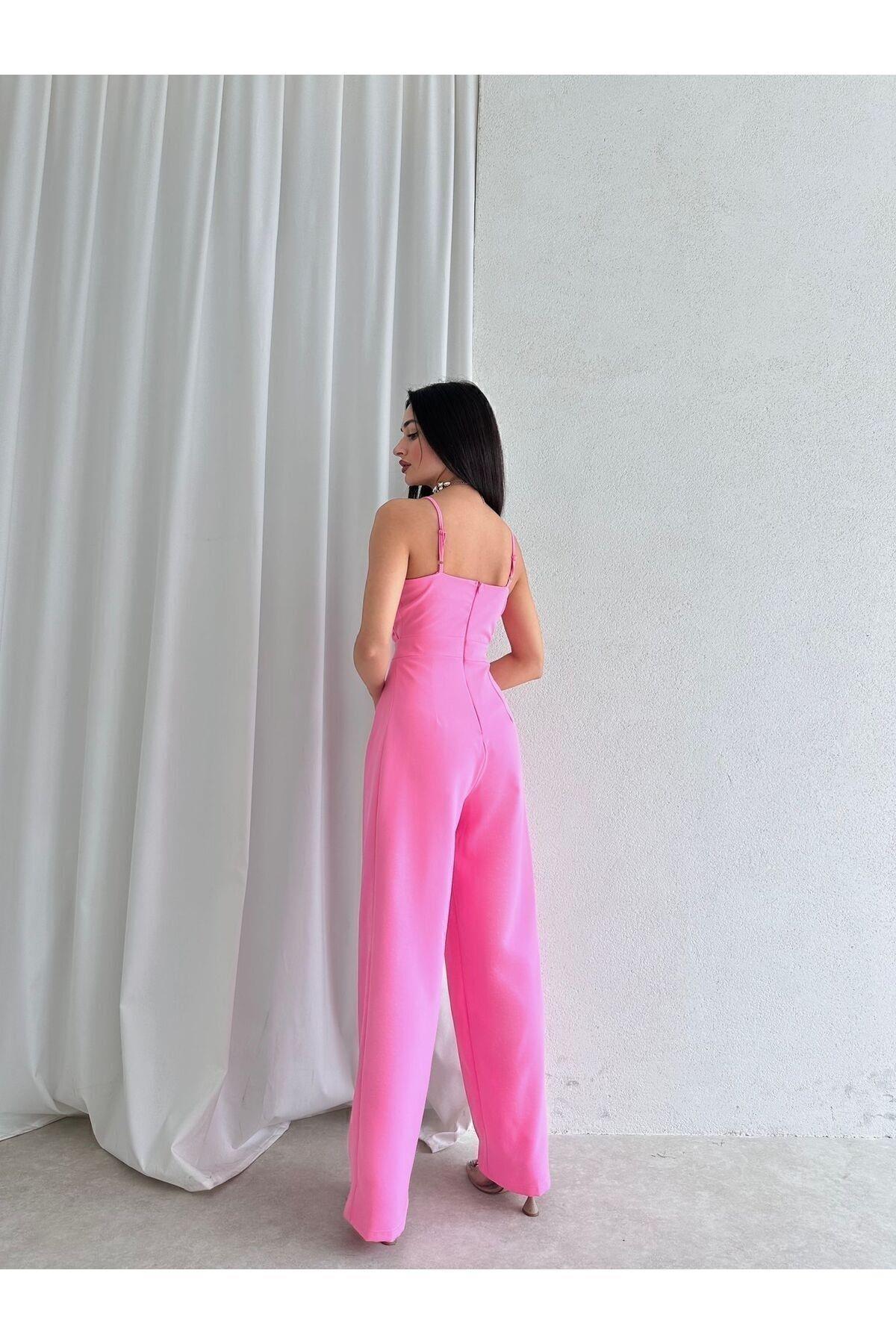 Kadın Tulum Elbise Krep Saten Kumaş Askılı Kruvaze Yaka Geniş Paça Pembe Abiye Tulum