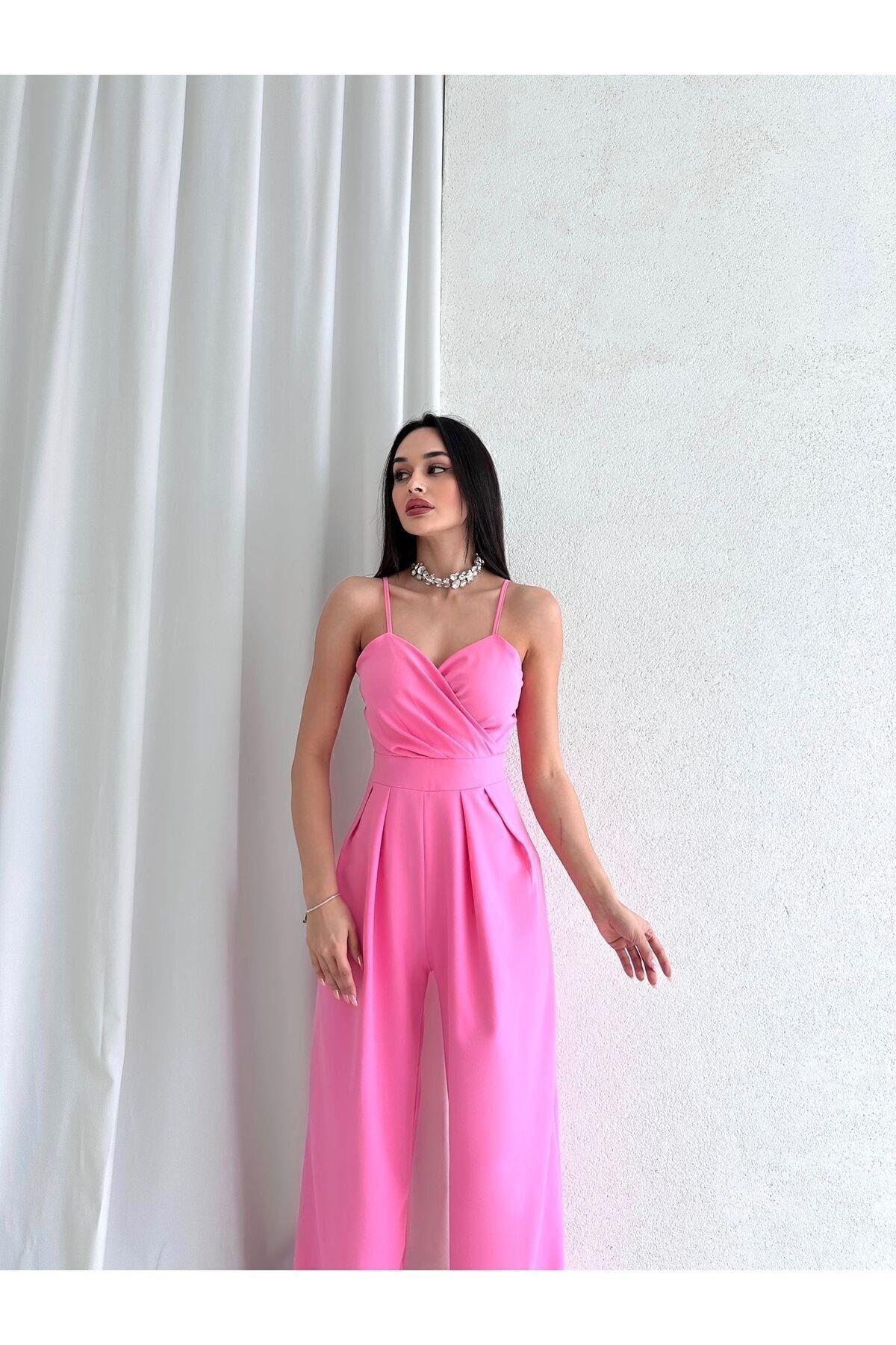 Kadın Tulum Elbise Krep Saten Kumaş Askılı Kruvaze Yaka Geniş Paça Pembe Abiye Tulum