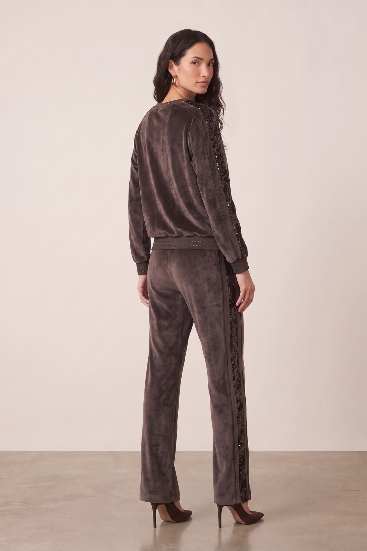 cepli-kahverengi-kadife-esofman-alti--4974-.jpg