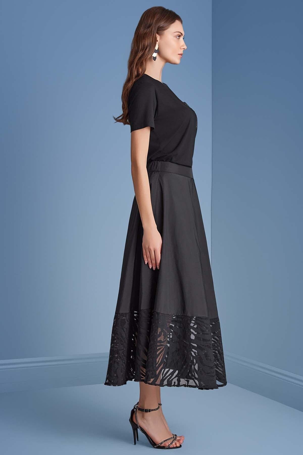 kisa-kollu-siyah-penye-t-shirt-24be-2.jpg