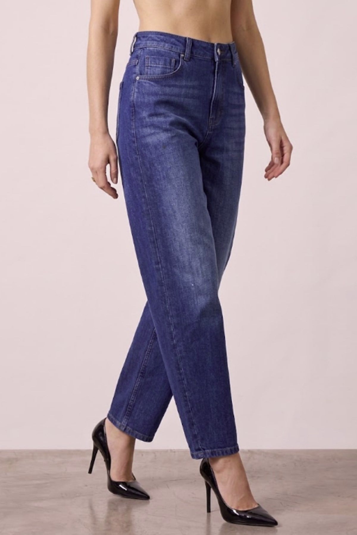 tapered-fit-mavi-jean-pantolon-2d987c.jpg