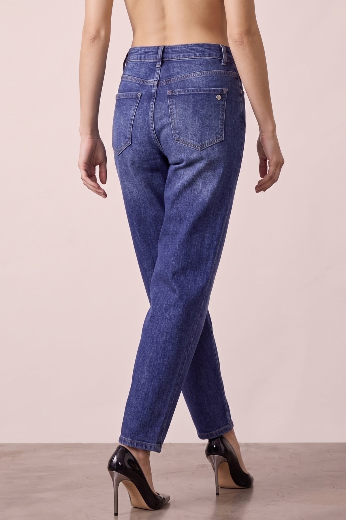 tapered-fit-mavi-jean-pantolon-94b-44.jpg