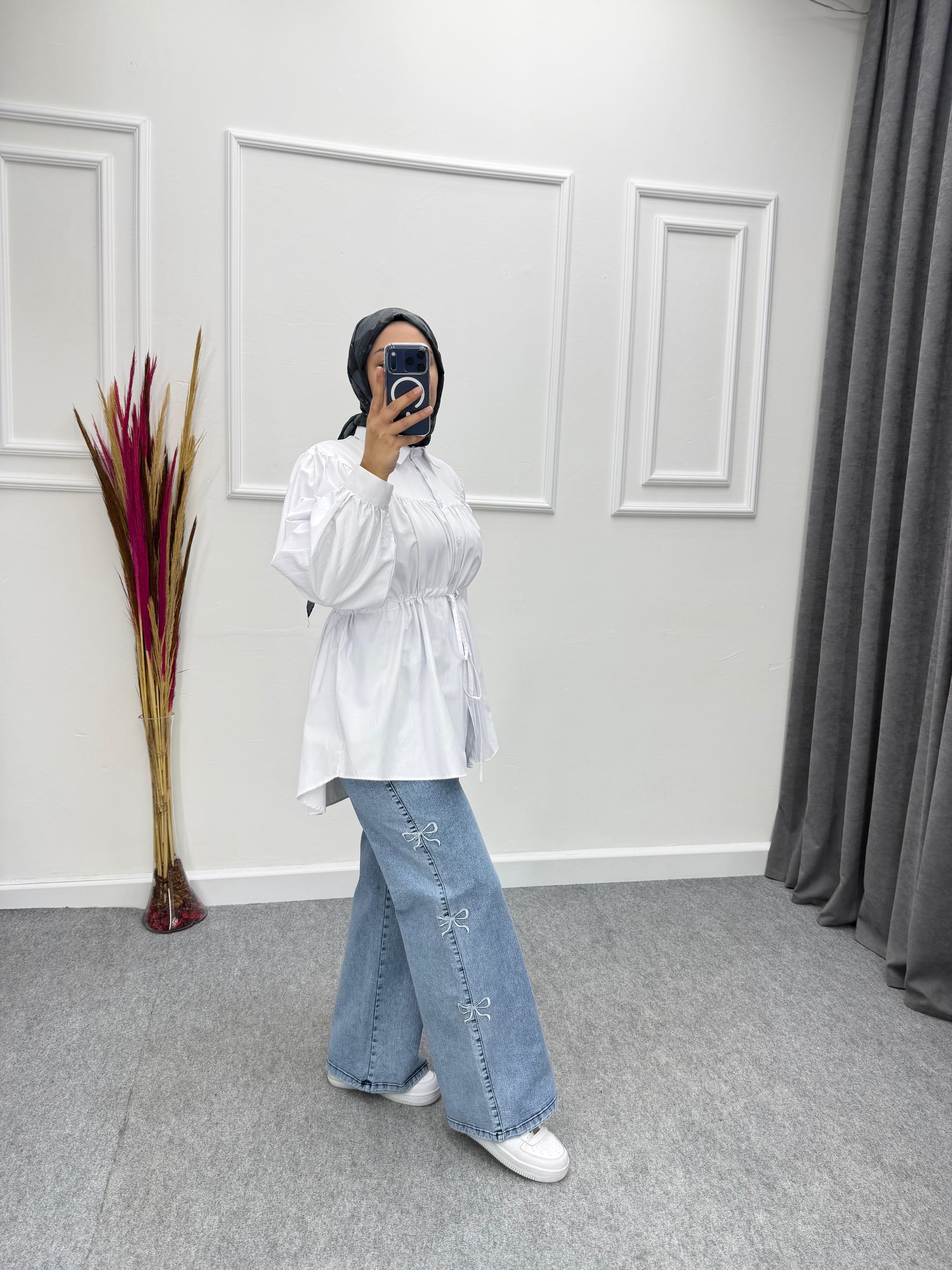 Kar Mavi Fiyonk Nakış İşlemeli Likralı Jeans's