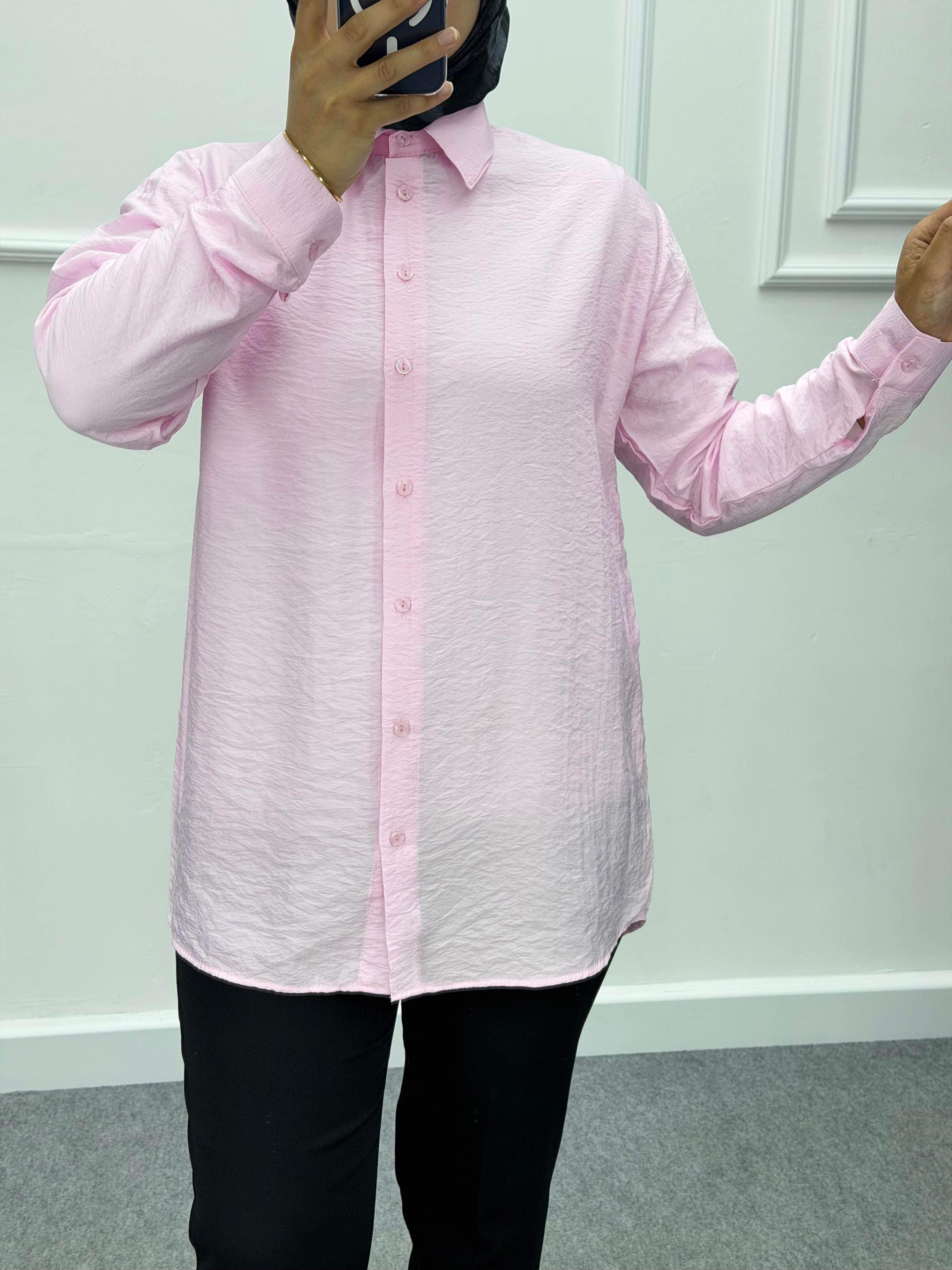 Pembe Arkası Üç Düğme Detaylı Çilek Gömlek 