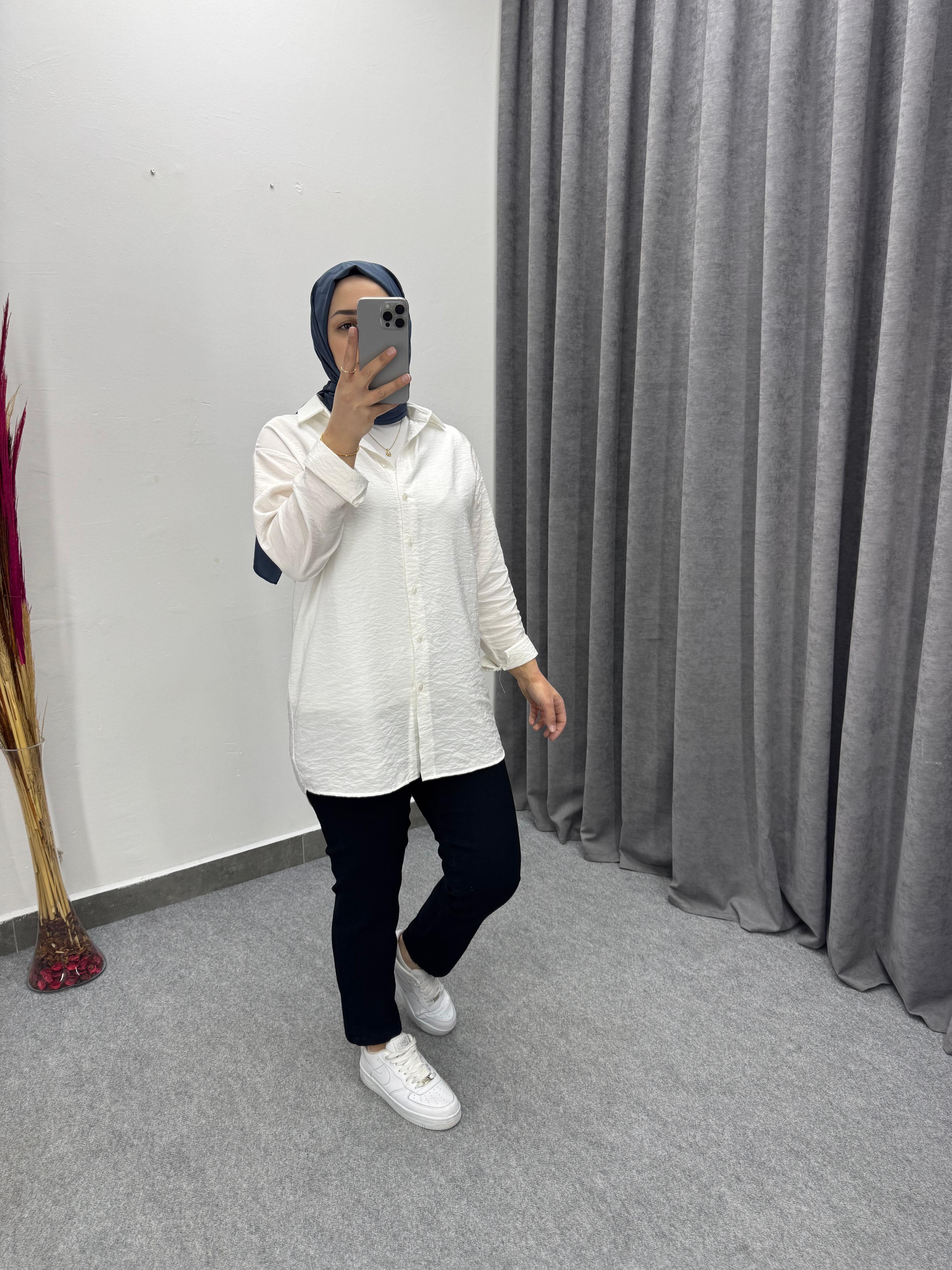 Siyah Beli Lastikli Dar Paça Jean's