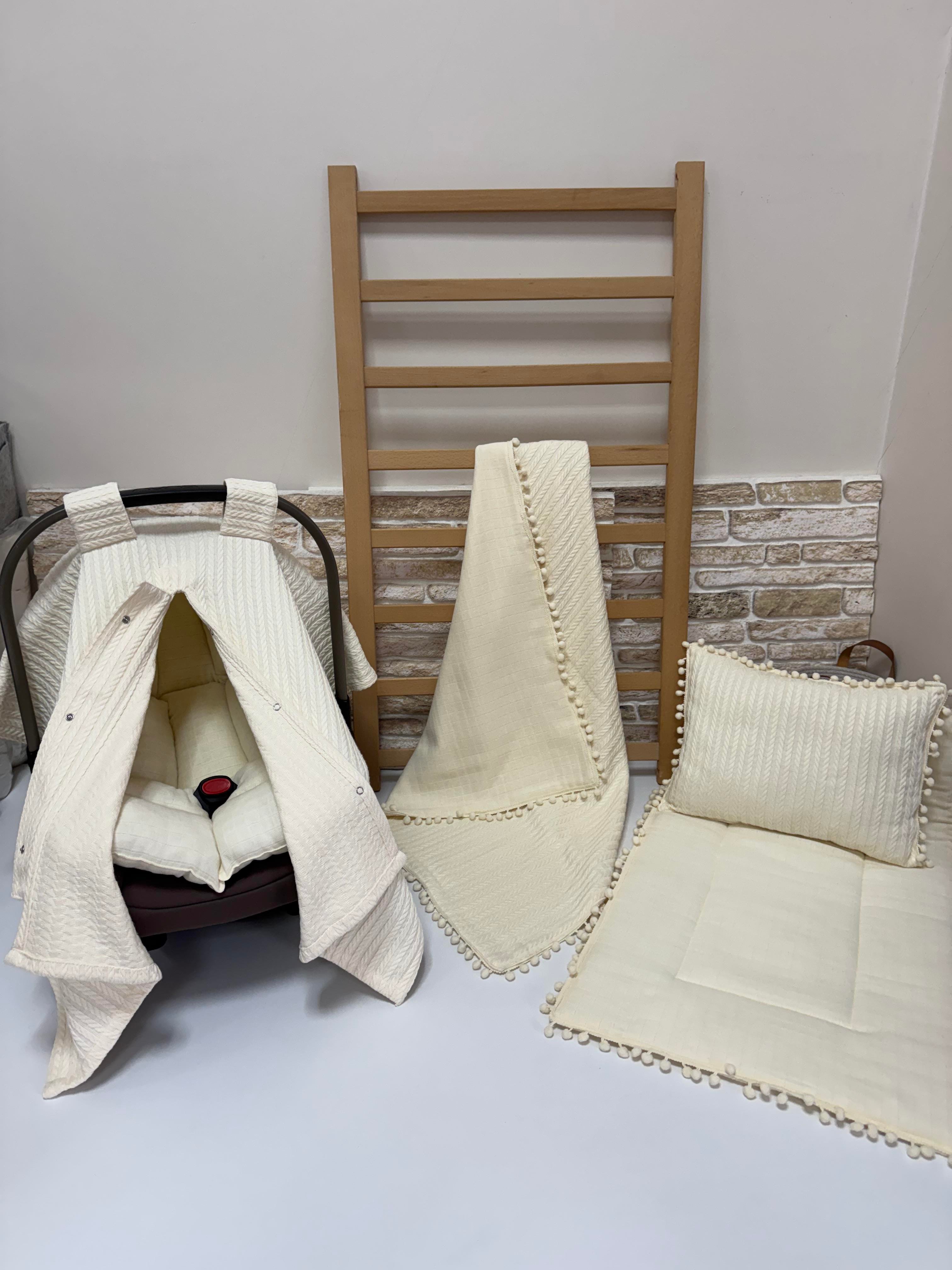 Krem Örgü Pikeli 5 Parça Alt Açmalı Set