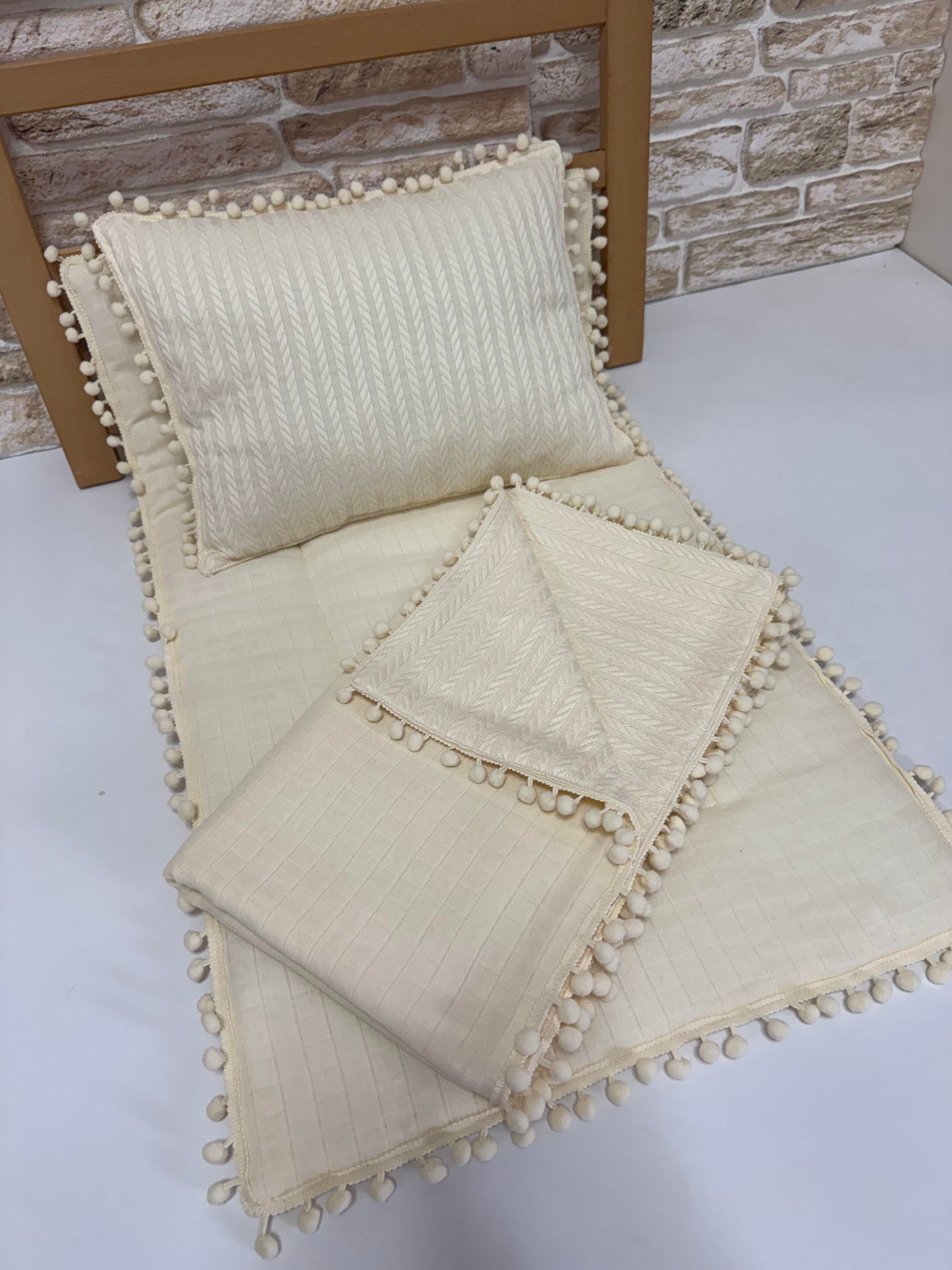 Krem Örgü Pikeli 5 Parça Alt Açmalı Set