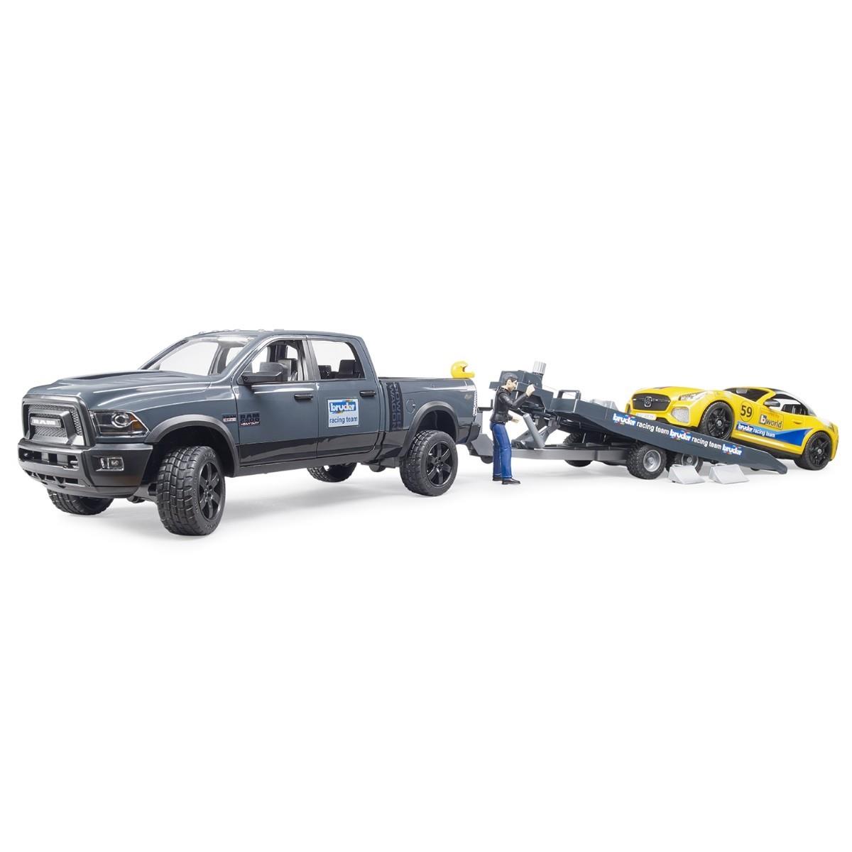 Bruder Ram 2500 Pickup ve Roadster Yarış Arabası 02504