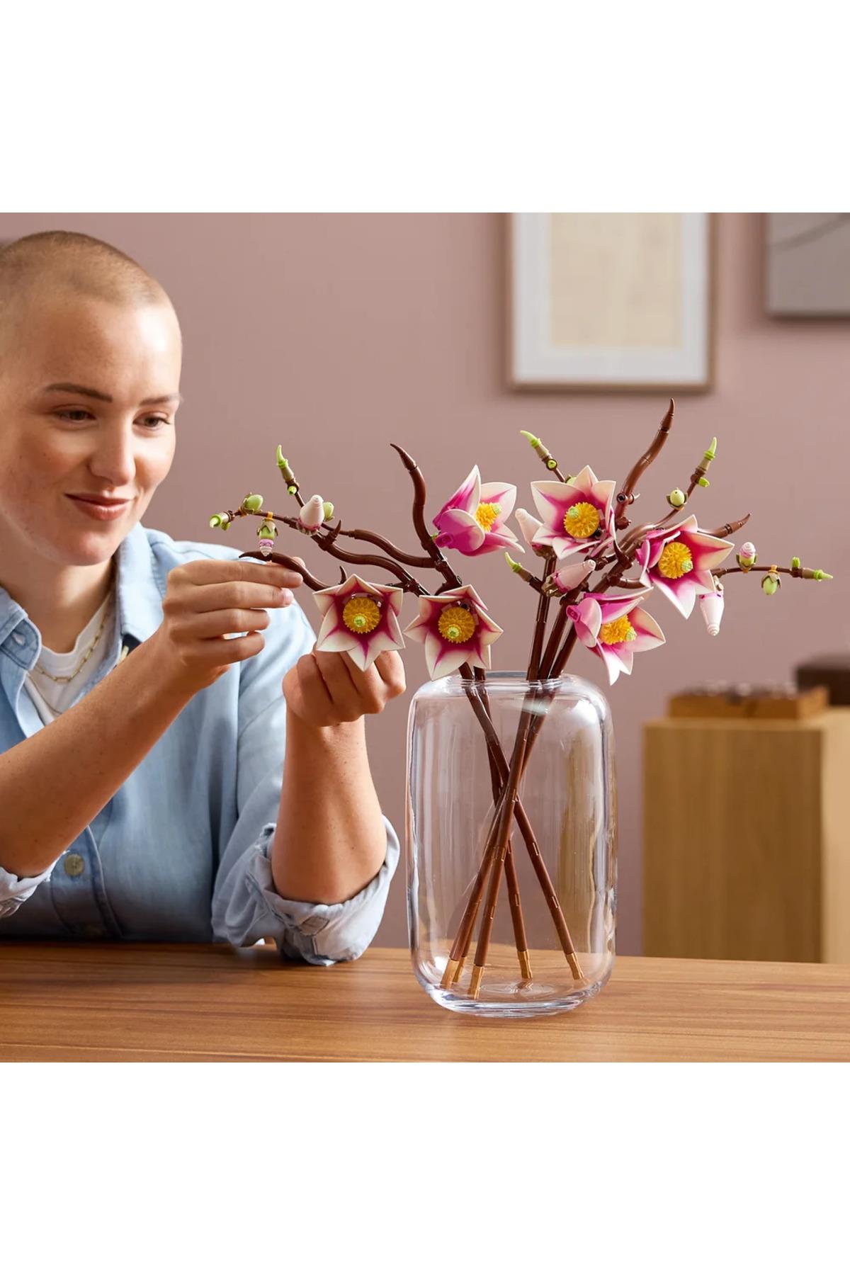 LEGO Botanicals Manolya Dalları 11510