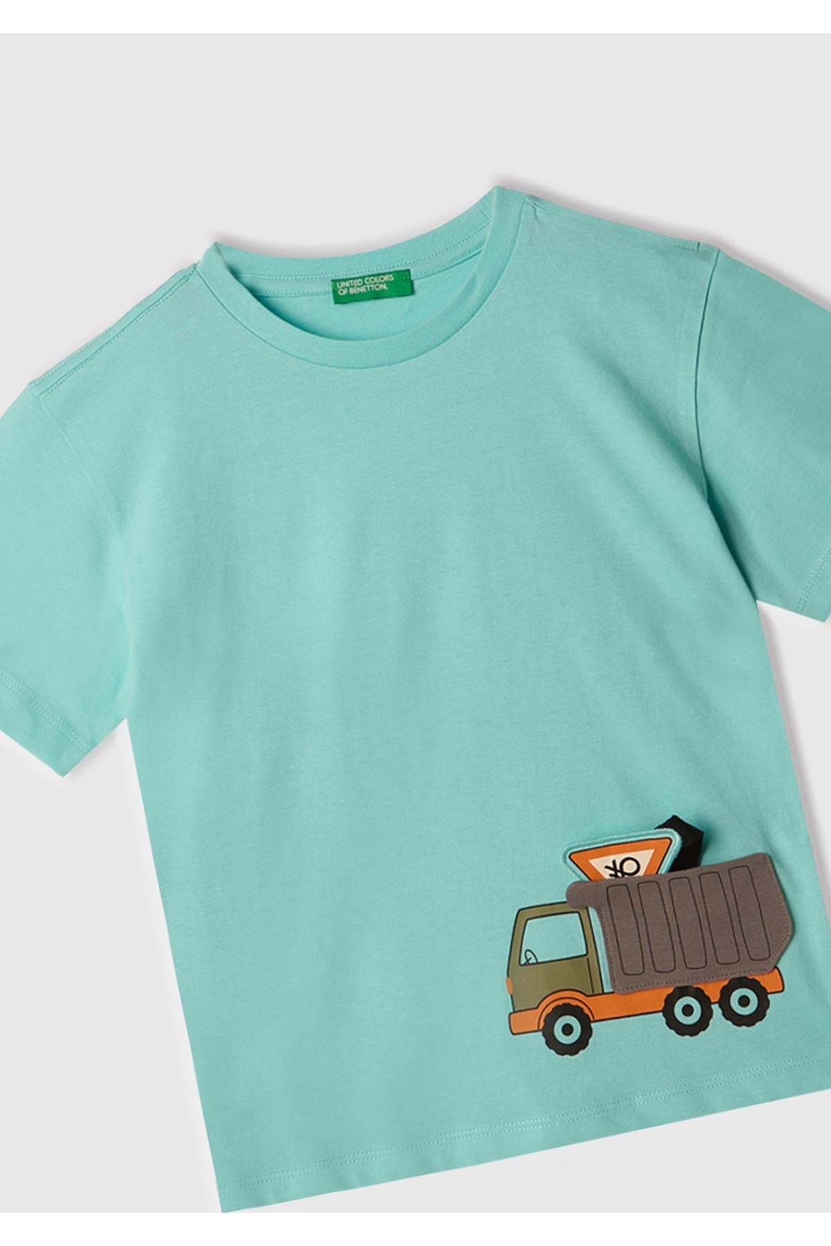 United Colors of Benetton Erkek Çocuk Tshirt 1/6 Yaş 10J6