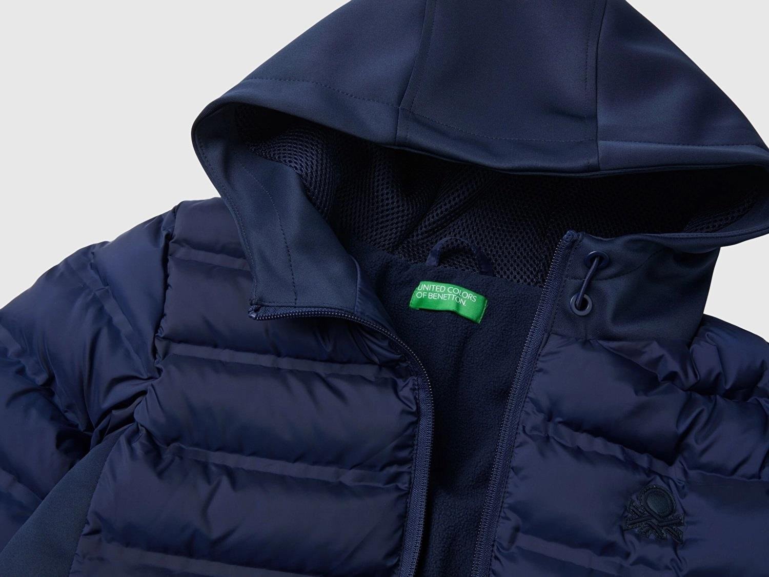 United Colors of Benetton Erkek Çocuk Lacivert Logolu Pufa Mont