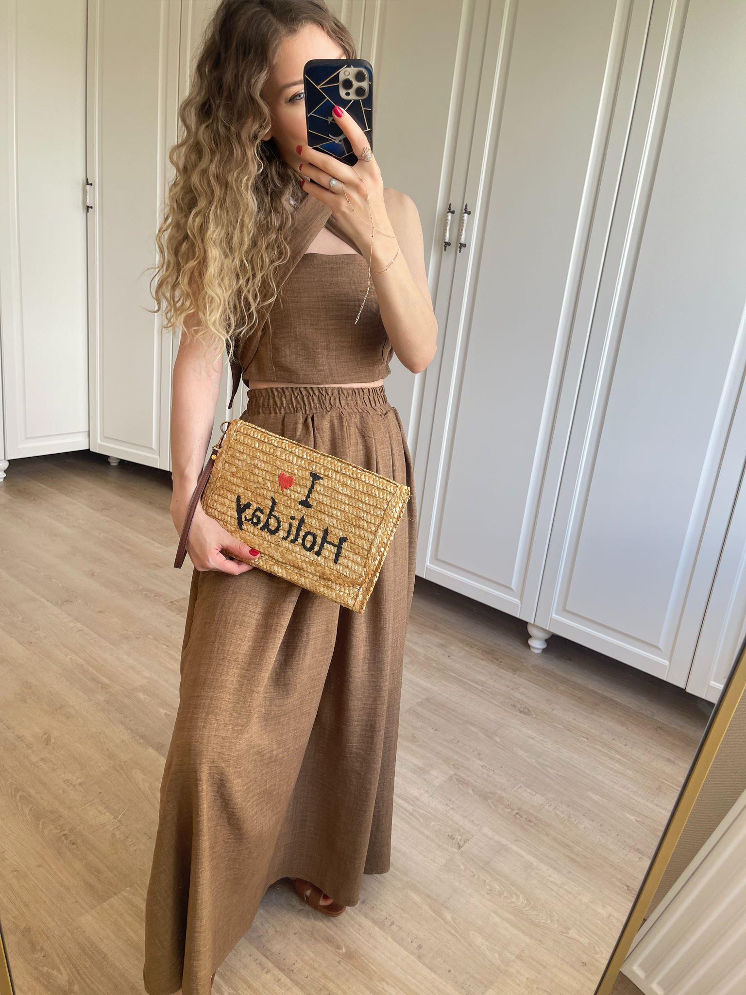 Beli Lastikli Etek ve Boyundan Bağlamalı Crop