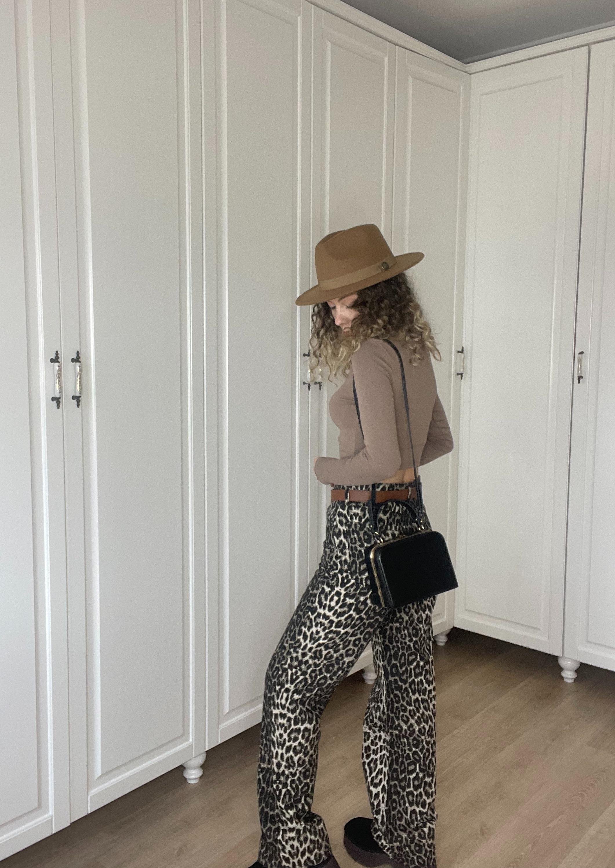 LEOPAR DESENLİ JEAN PANTOLON